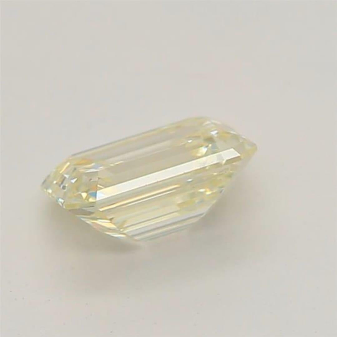 Diamant en forme d'émeraude de 0,30 carat, pureté VS1, certifié GIA en vente 1