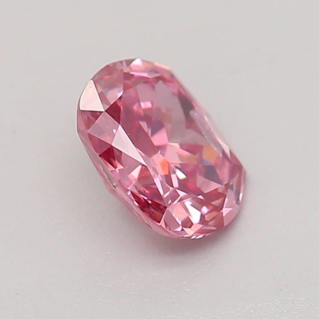0.30 Carat Fancy Deep Orangy Pink Cushion Cut Diamond I1 Clarity GIA Certified In New Condition For Sale In Kowloon, HK