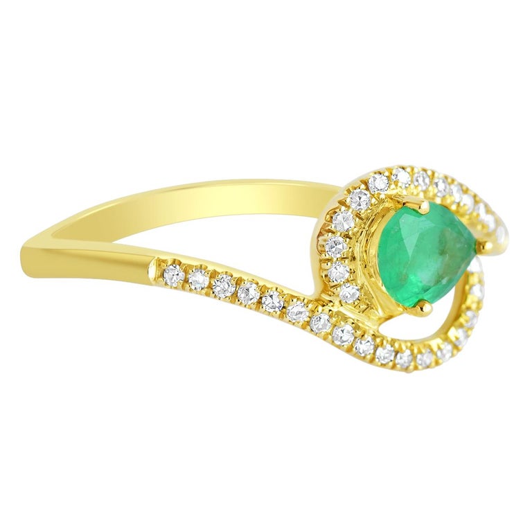 0.30 Carat Natural Pear Emerald Solid Gold Ring with 34 Microset Bright ...