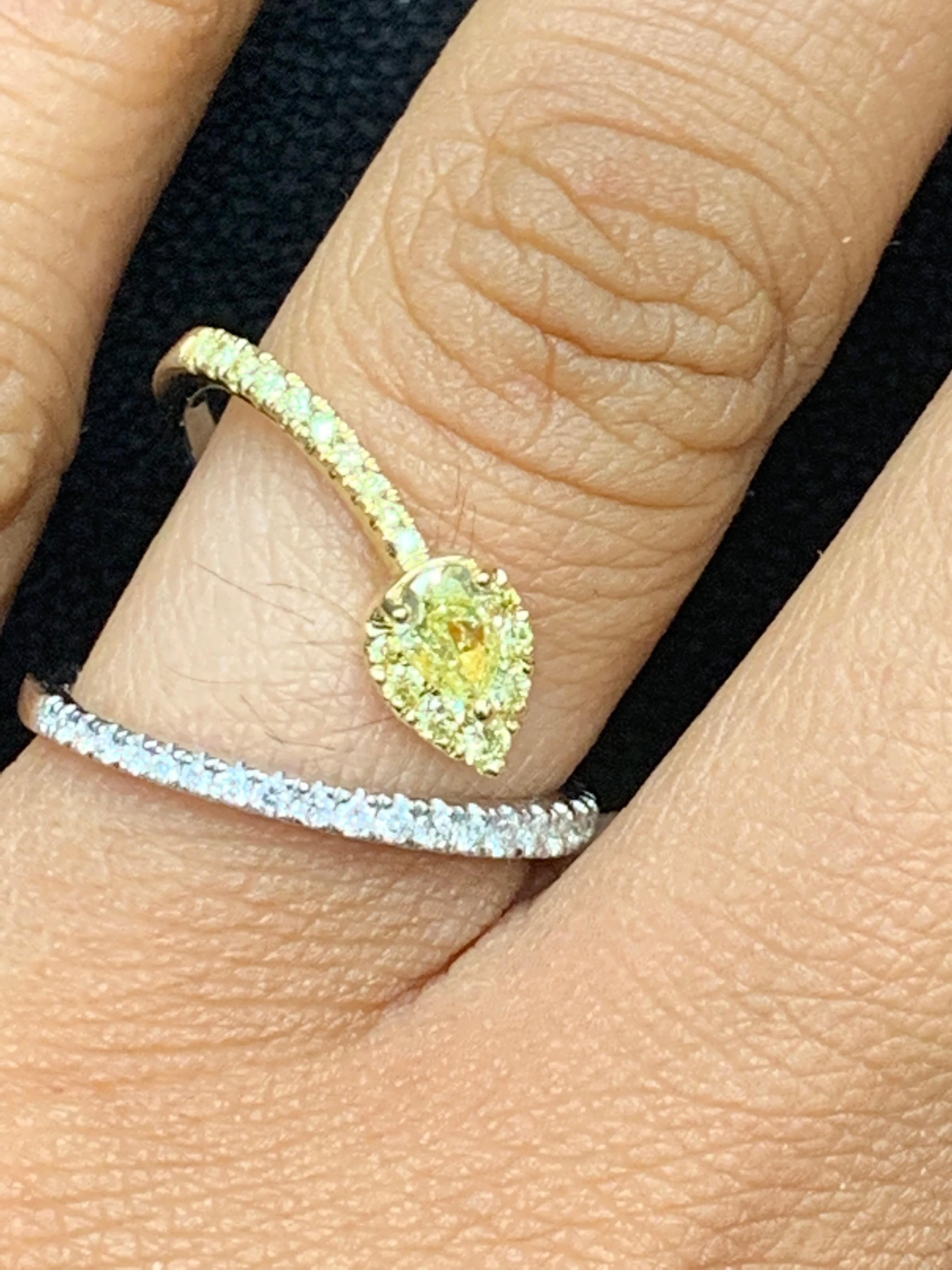 0.30 Carat Pear Shape Yellow Diamond Ring in 18K Mix Gold For Sale 8