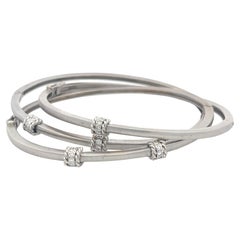 0.30 Carat Round Brilliant H VS Diamond 18 Karat Gold Bangle Bracelet