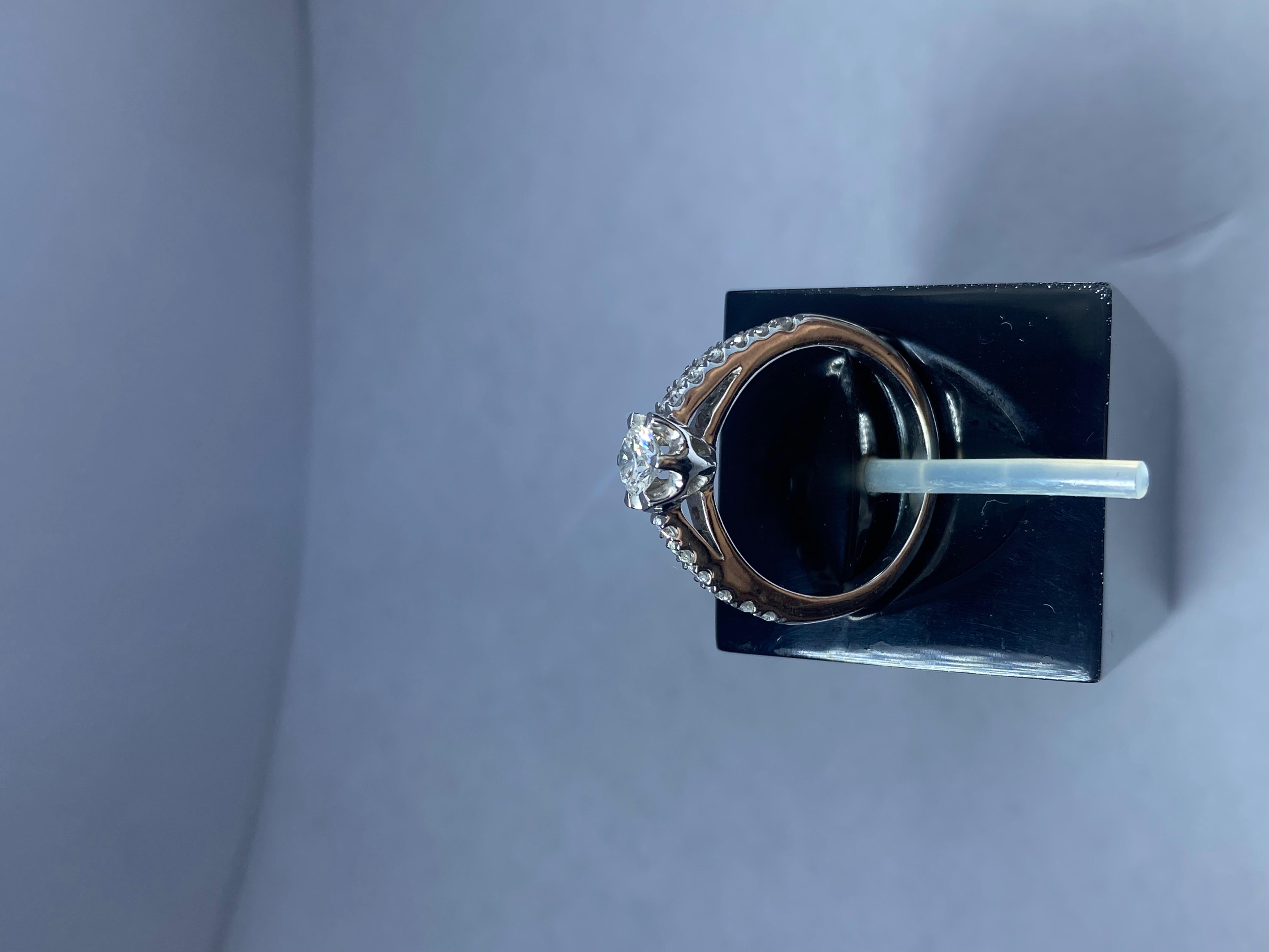 0.30 Carat White Diamond Ring IF clarity GIA Certified For Sale 4