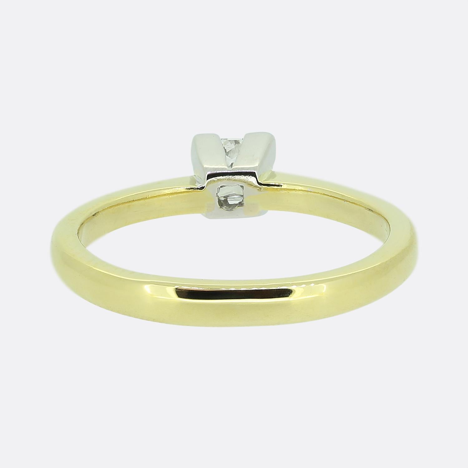 0,30 Solitär-Ring mit Diamant im Prinzessinnenschliff im Zustand „Hervorragend“ im Angebot in London, GB