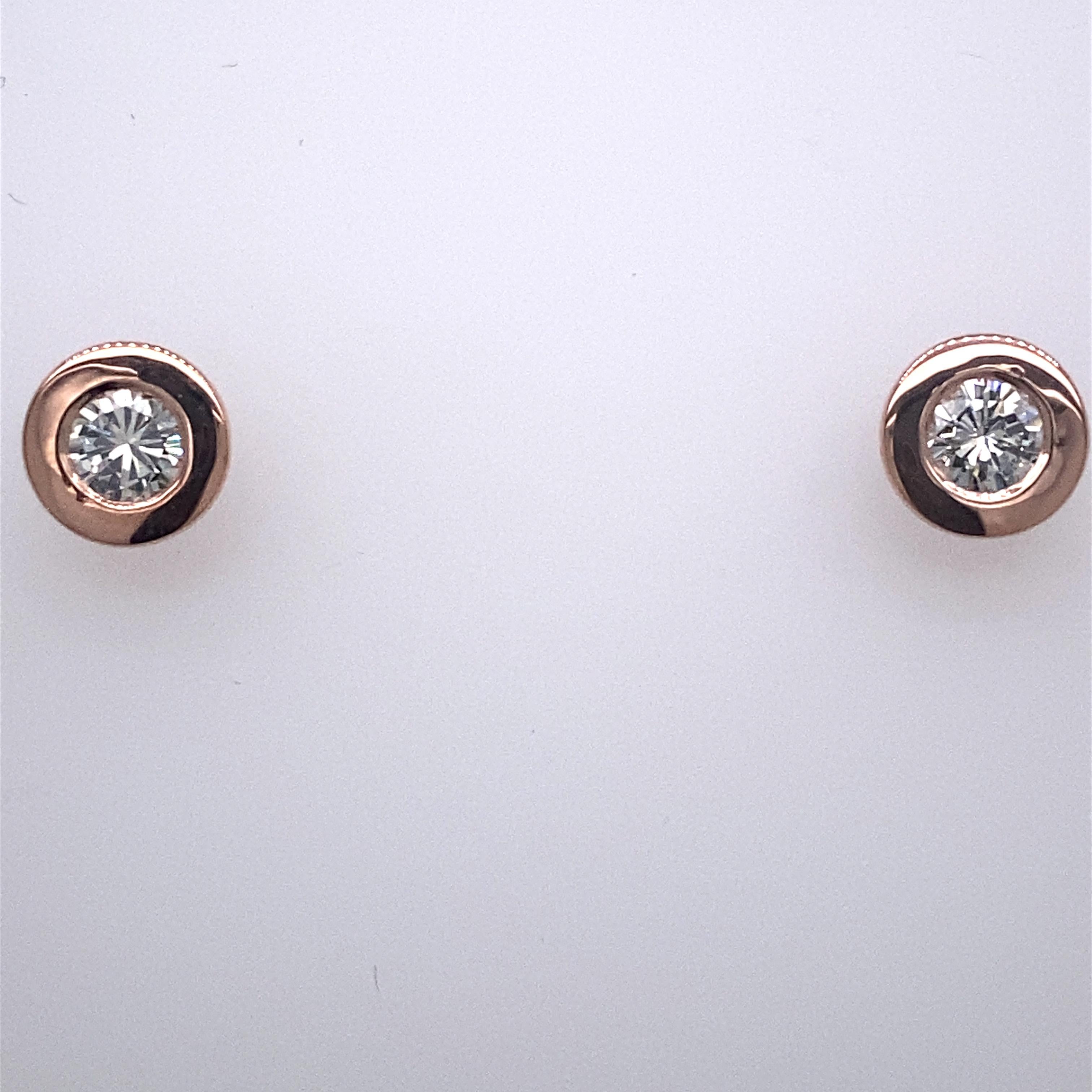 0.30ct Diamond Studs Earrings in Rubover Setting in 18ct Rose Gold In New Condition For Sale In London, GB