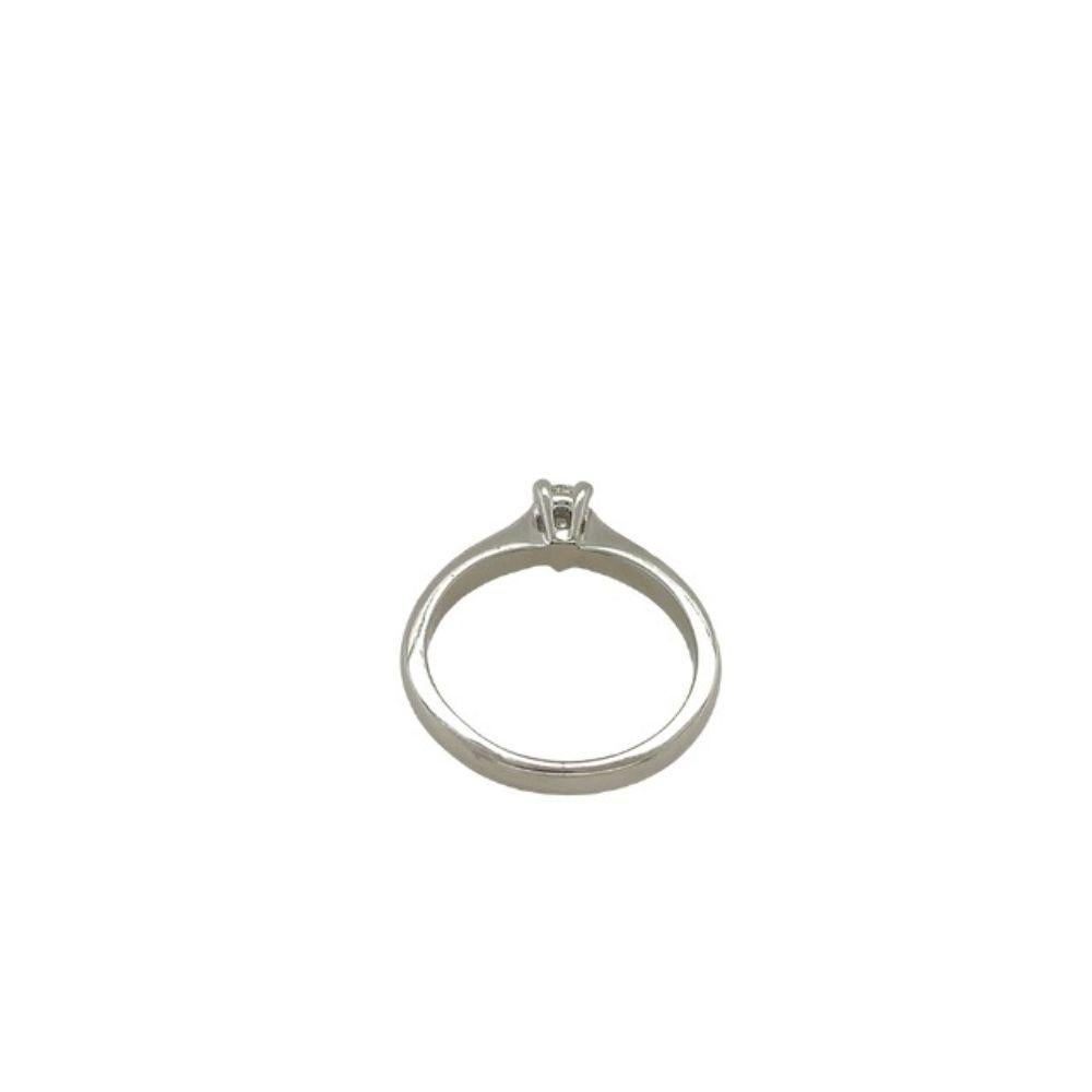 0,30 Karat G Si1 Birnenförmiger Diamantring aus Platin im Zustand „Gut“ im Angebot in London, GB