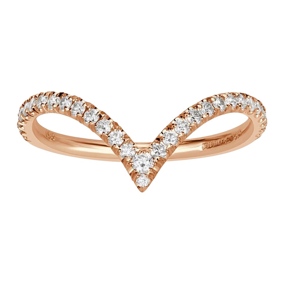 0.30ct Round Brilliant Cut Diamond V Band in 18k Rose Gold For Sale