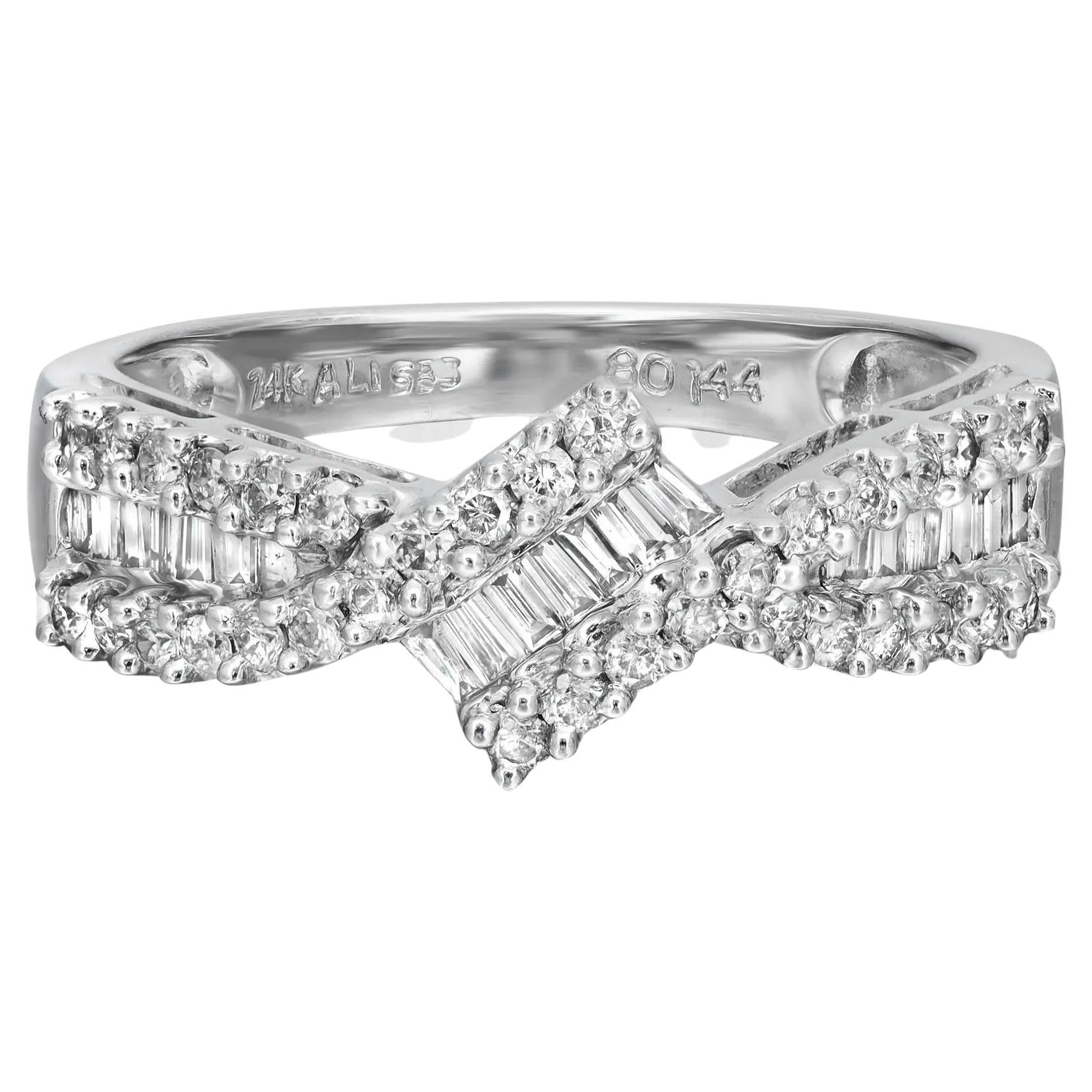 0.30Cttw Baguette & 0.35Cttw Round Diamond Ladies Ring 14K White Gold Size 7.75