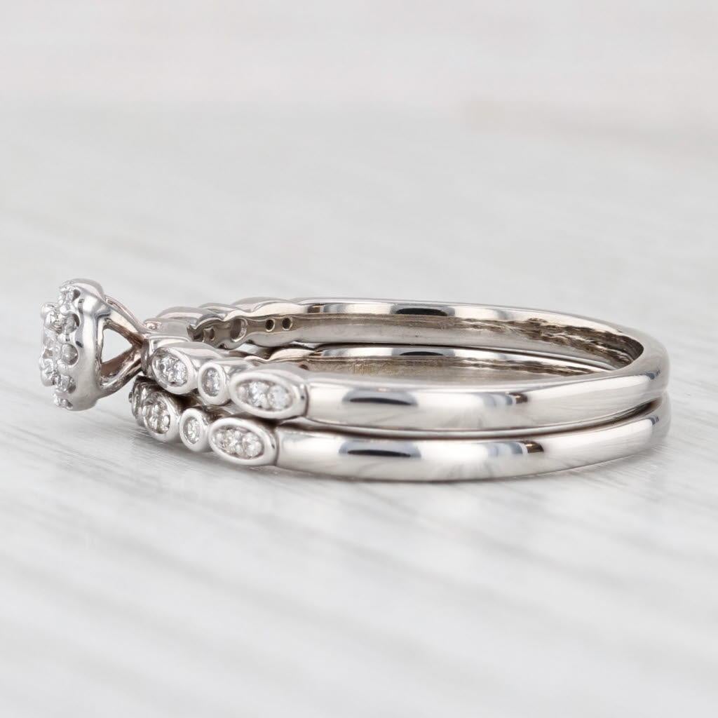 Informazioni sulla gemma: Diamanti Nature - 0.30 carati totali
- Fidanzamento -
Centro
Carati - 0,12ct 
Taglio - Brillante rotondo
Colore - G
Chiarezza - SI2

Accenti
Carati totali - 0,10ctw
Taglio - Brillante rotondo
Colore - G - H.
Chiarezza - SI2