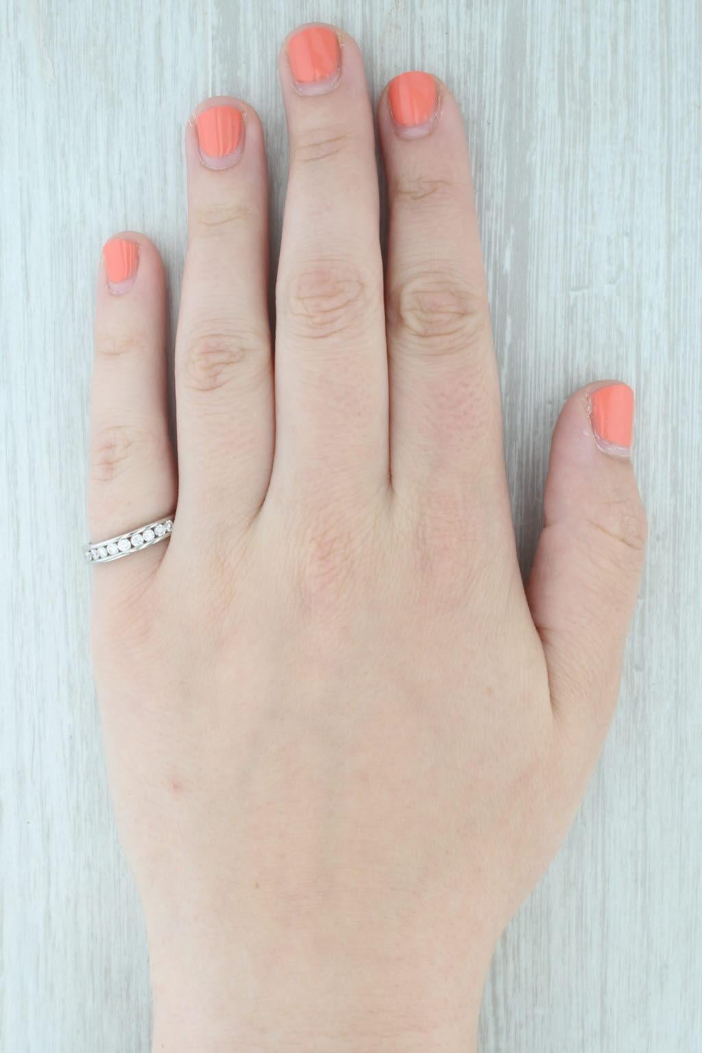 0,30ctw Diamond Wedding Band 14k Weißgold Größe 7,25 stapelbar Ring im Angebot 5