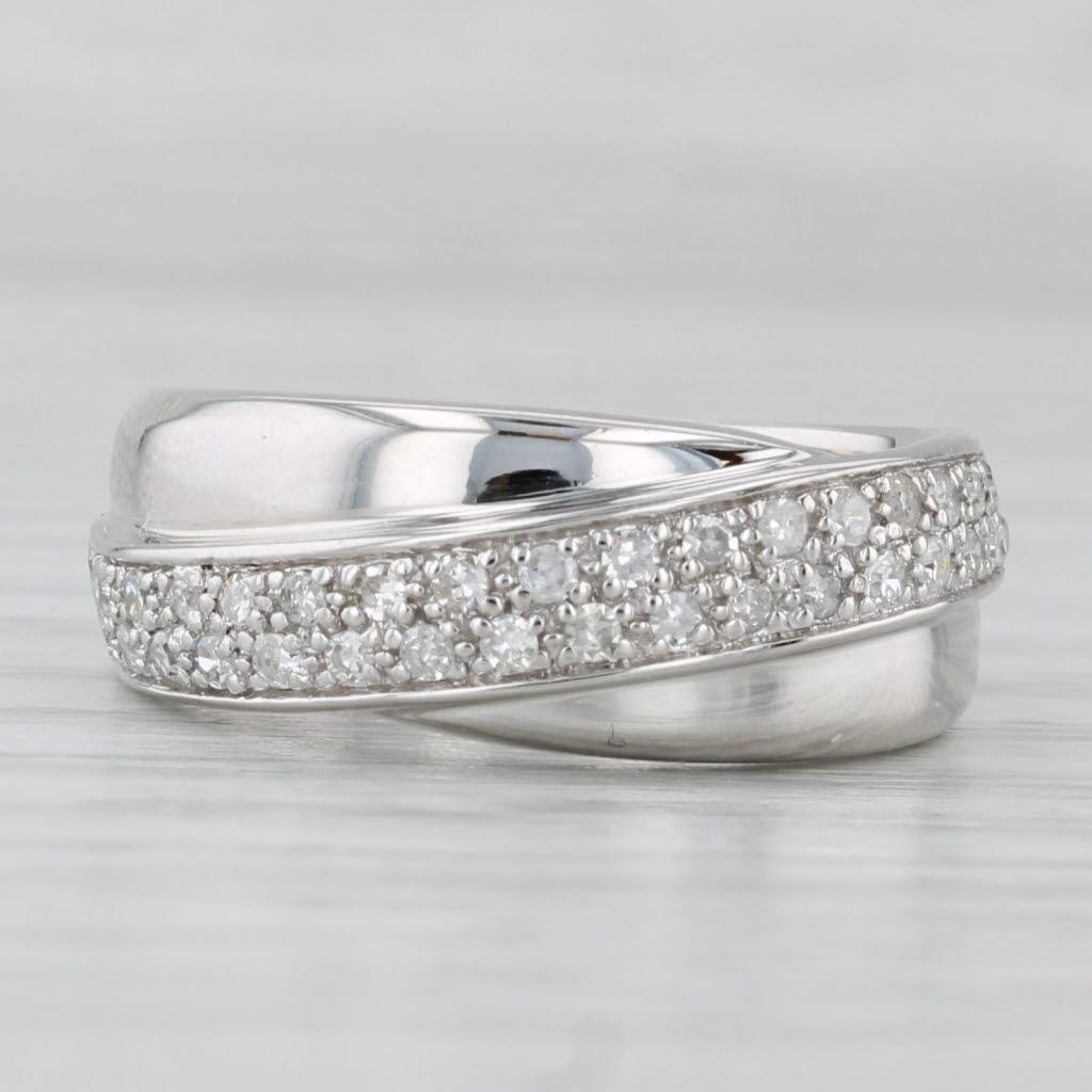 Anello con sovrapposizione di diamanti da 0,30 ct. in oro bianco 14k Misura 7 Whiting In condizioni buone in vendita a McLeansville, NC