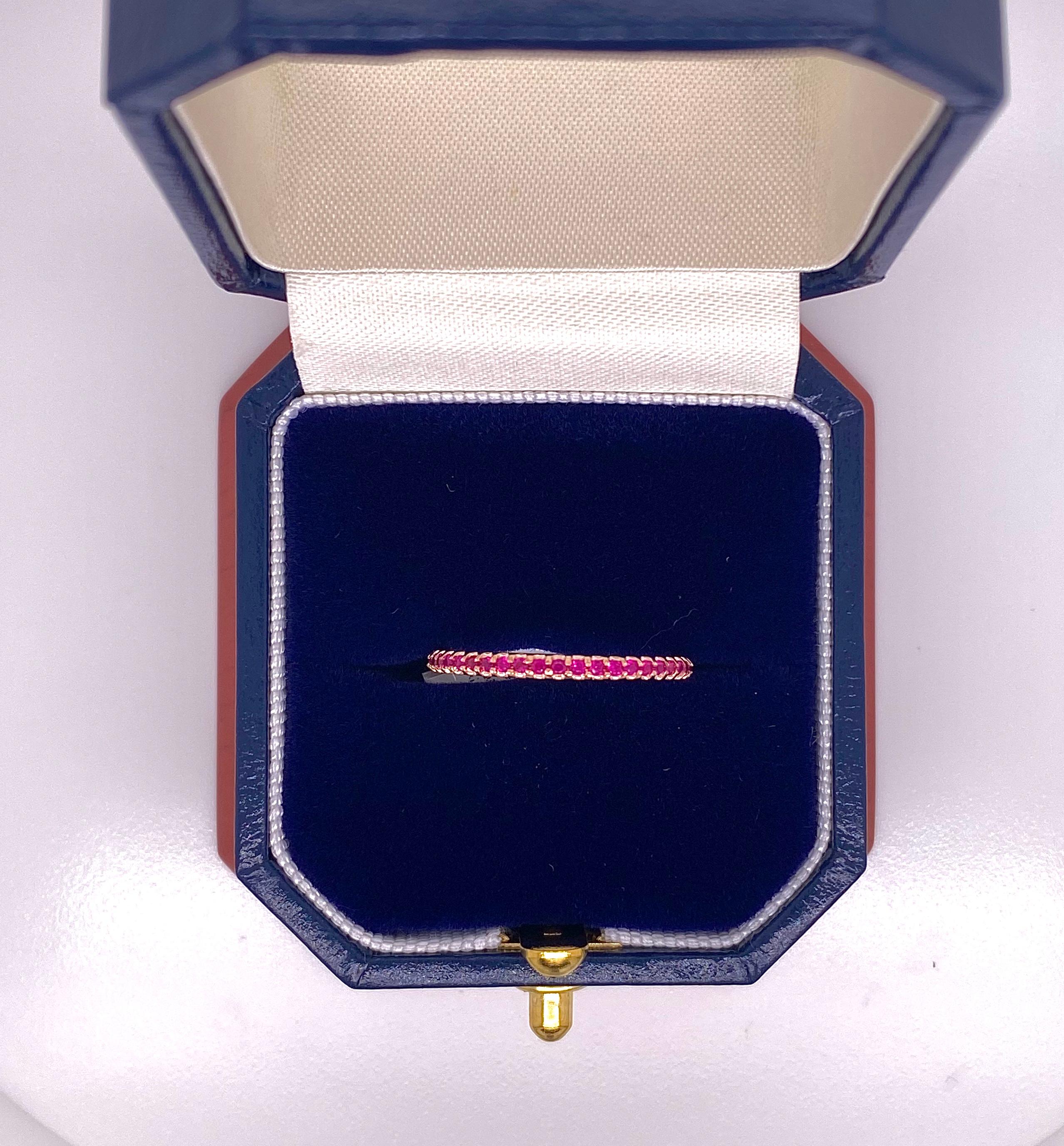 Women's or Men's 0.30 Carat Pink Natural Sapphire Ring in 14 Karat Rose Gold Band