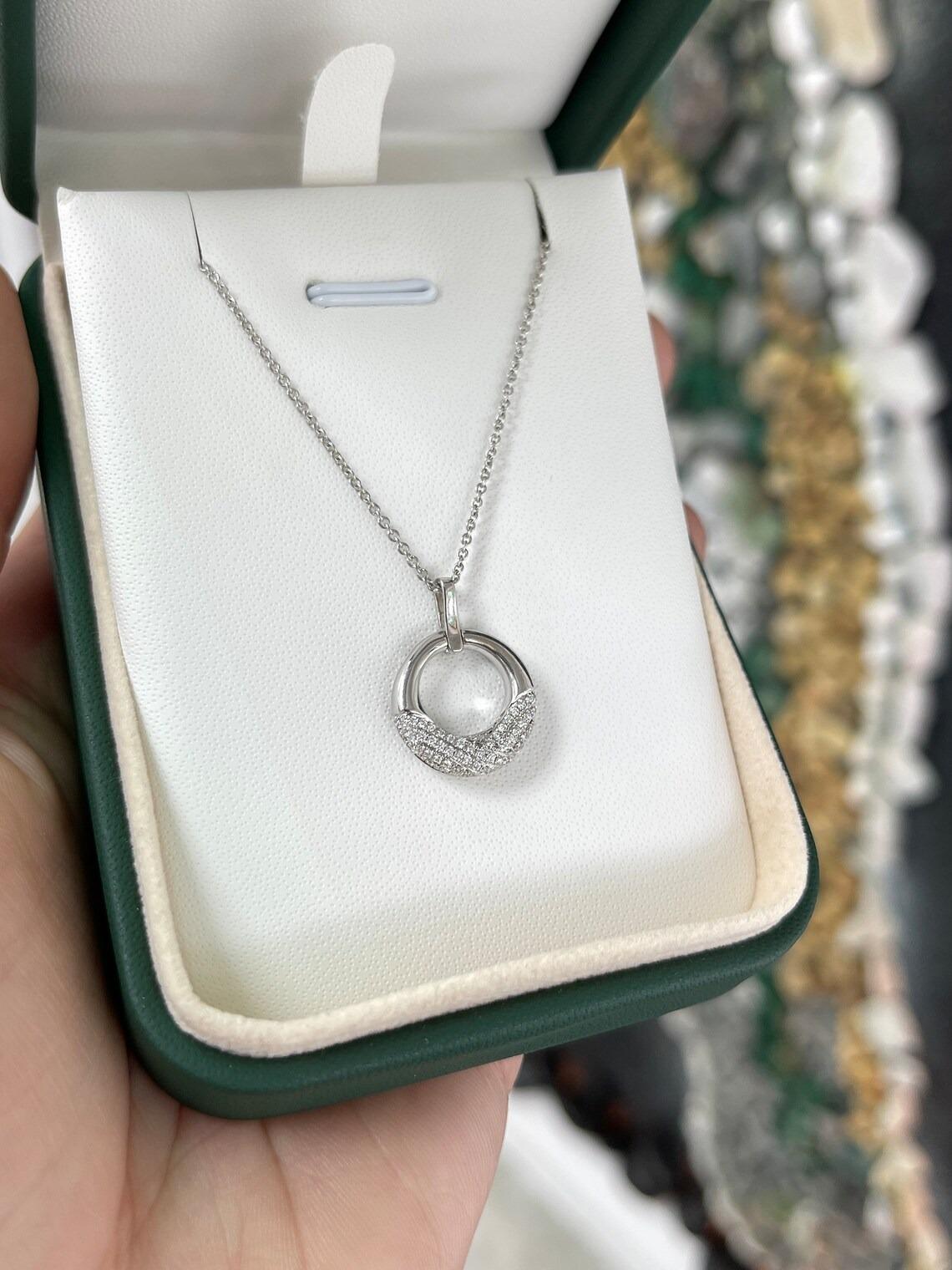0.30tcw 14K Round Pave Brilliant Round Cut Diamond Set in Half Circle Pendant In New Condition For Sale In Jupiter, FL