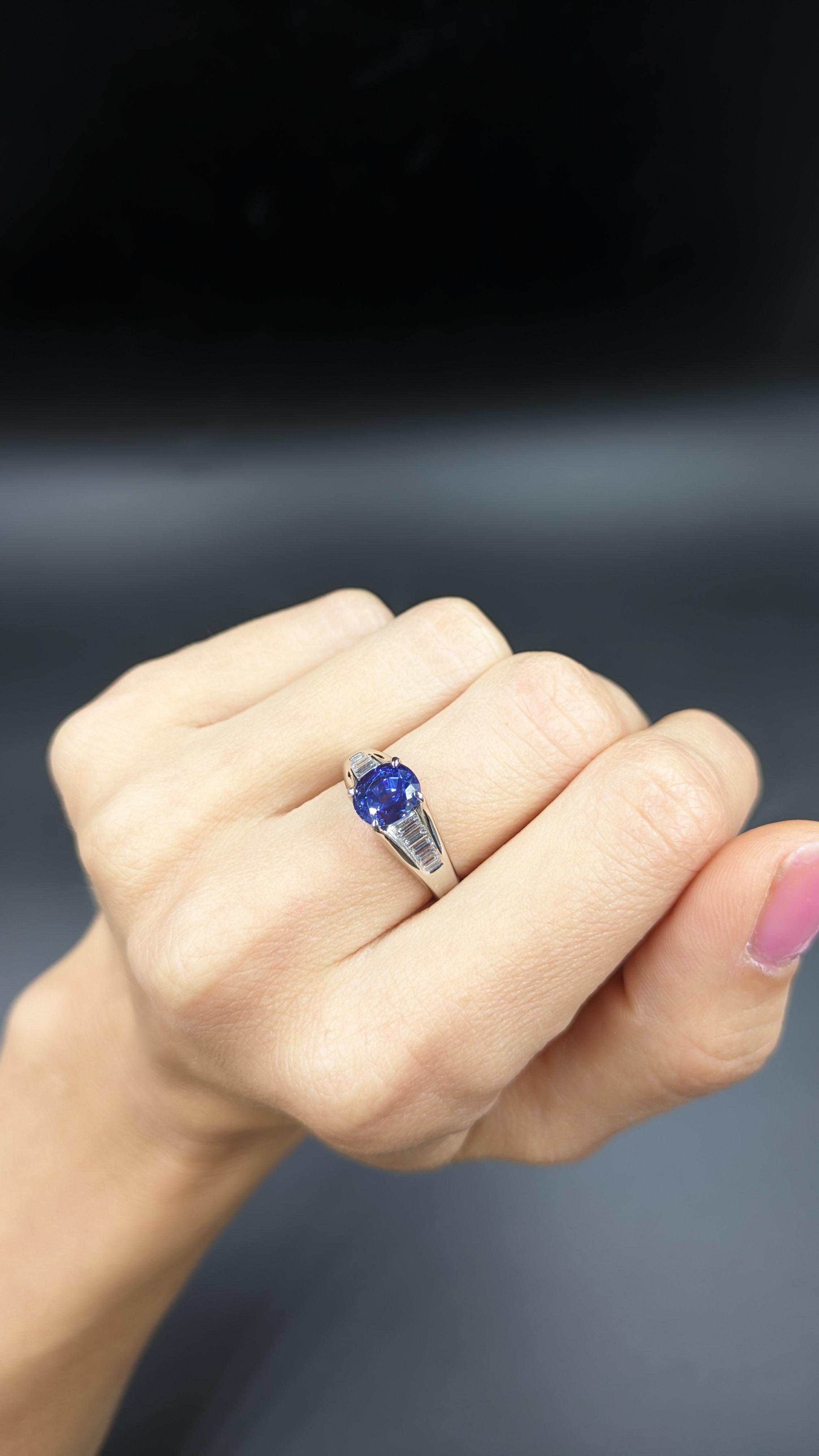 0.31 Carat Diamond & 2.49 Carat Blue Sapphire Ring in Platinum 3