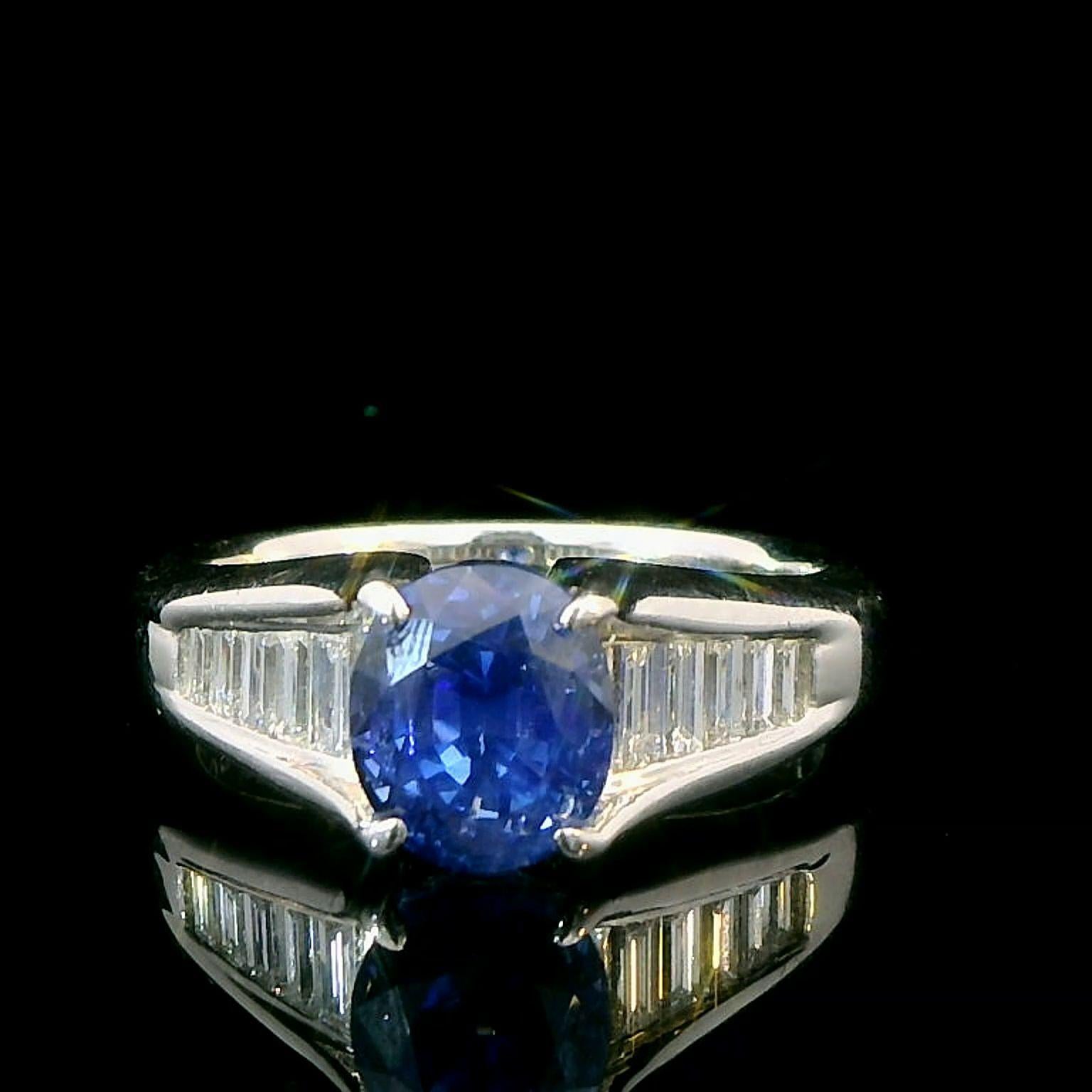 0.31 Carat Diamond & 2.49 Carat Blue Sapphire Ring in Platinum In New Condition In New York, NY