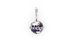 0.38 Carat Diamonds 18kt White Gold Pendant "Il Mappamondo" with Lapis Sphere