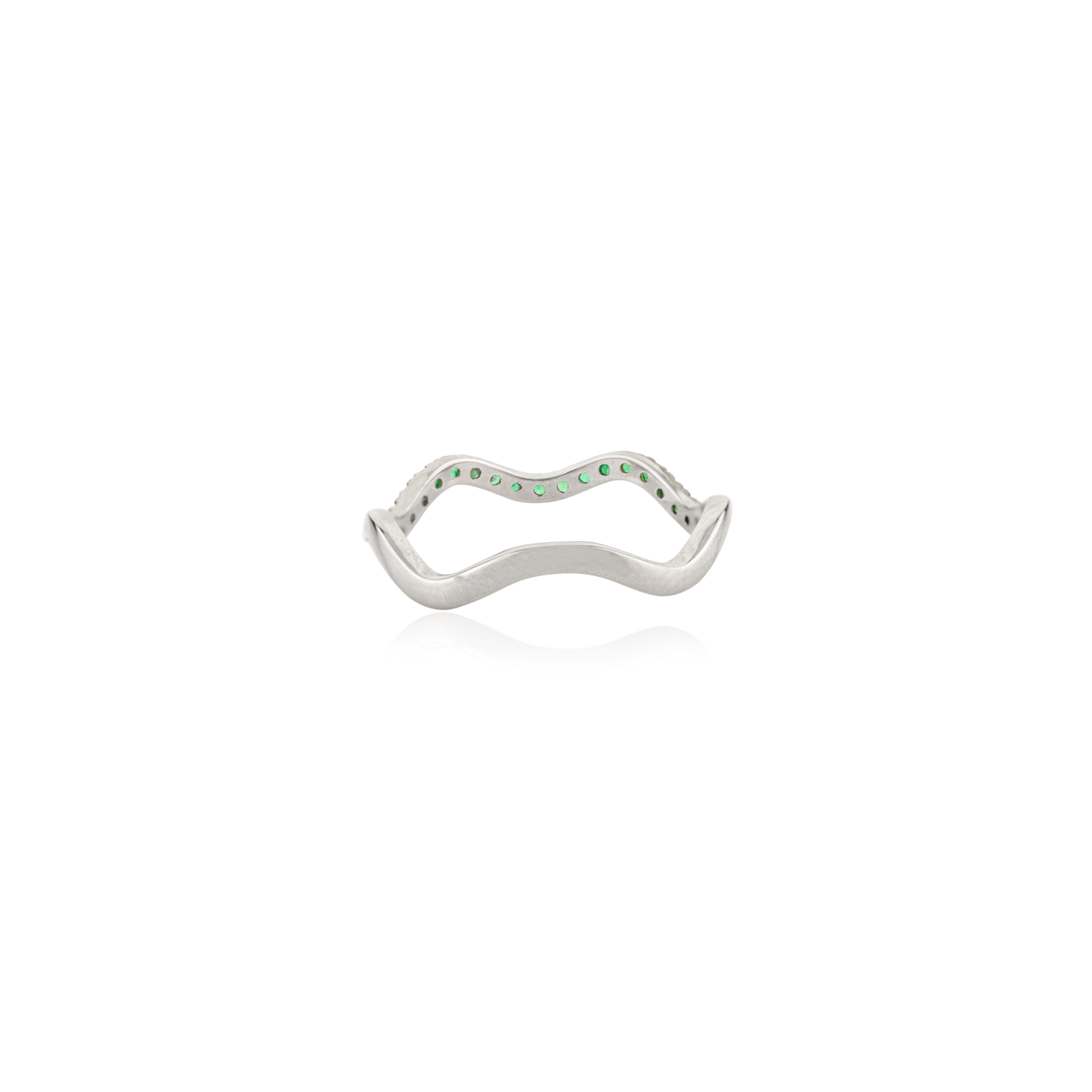 For Sale:  0.31ct Handcrafted Zambian Emerald in 14k Solid White Gold Wavy Ring For Woman 7