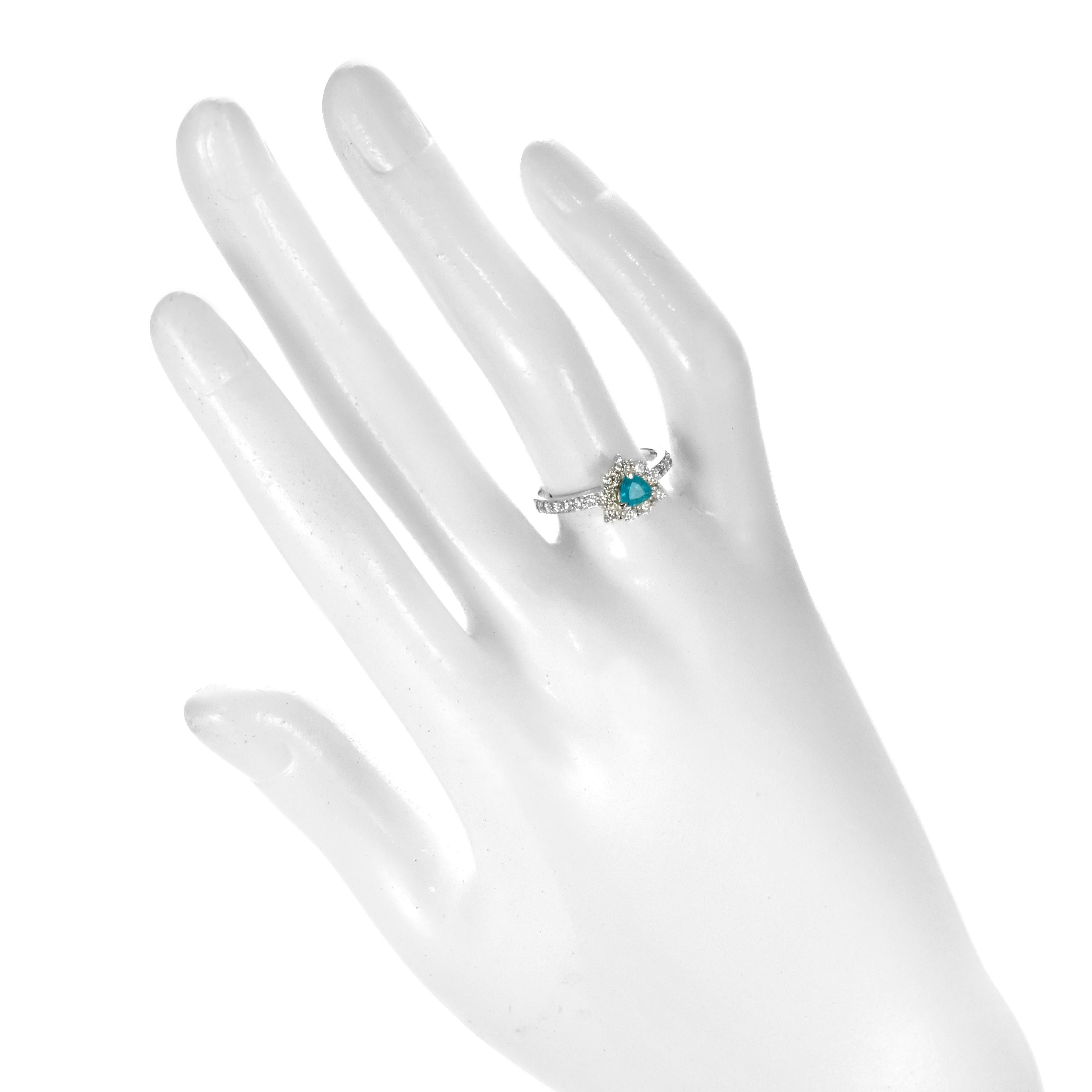 0.32 Carat Brazilian Paraiba Tourmaline and Diamond Ring Made in Platinum For Sale 4