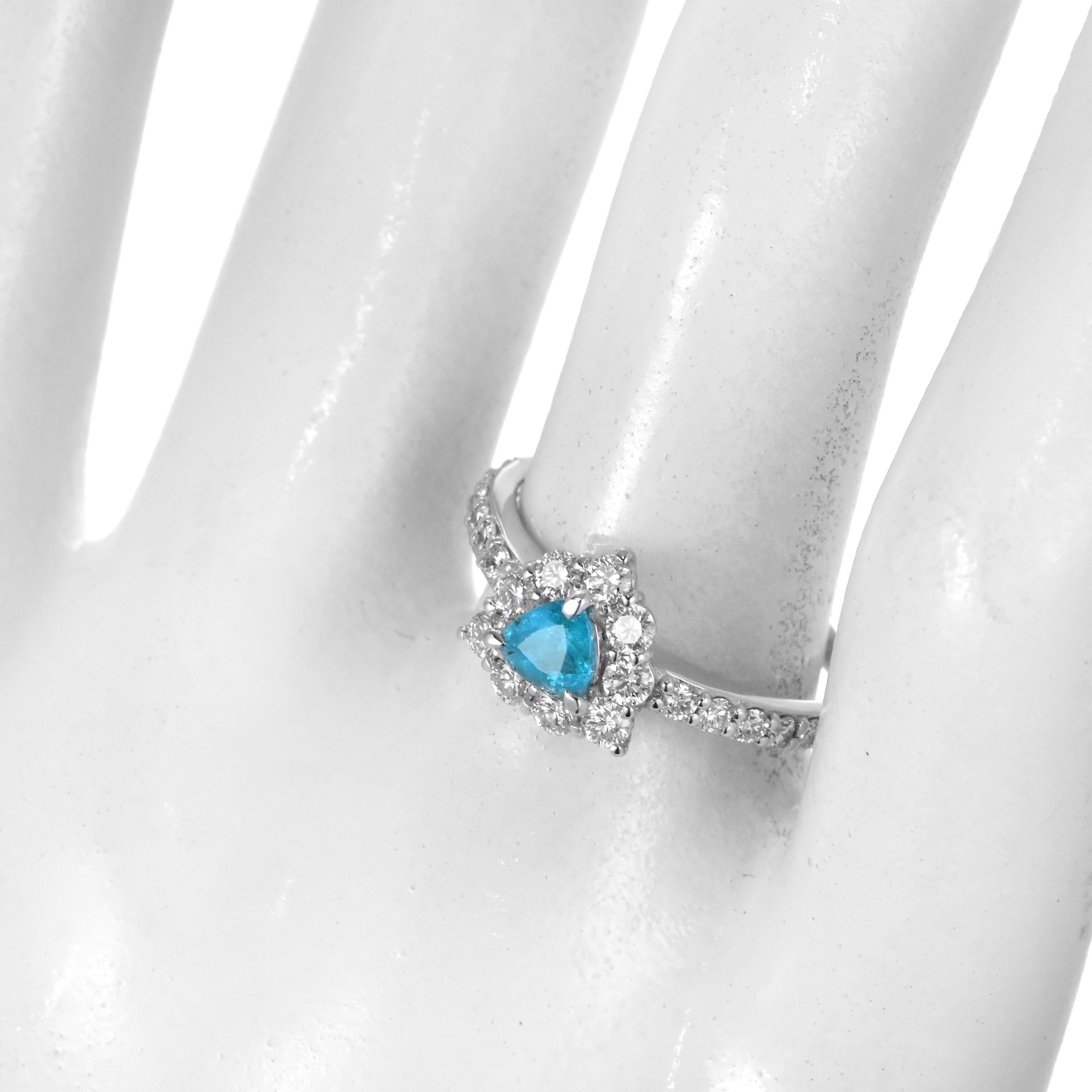 0.32 Carat Brazilian Paraiba Tourmaline and Diamond Ring Made in Platinum For Sale 3