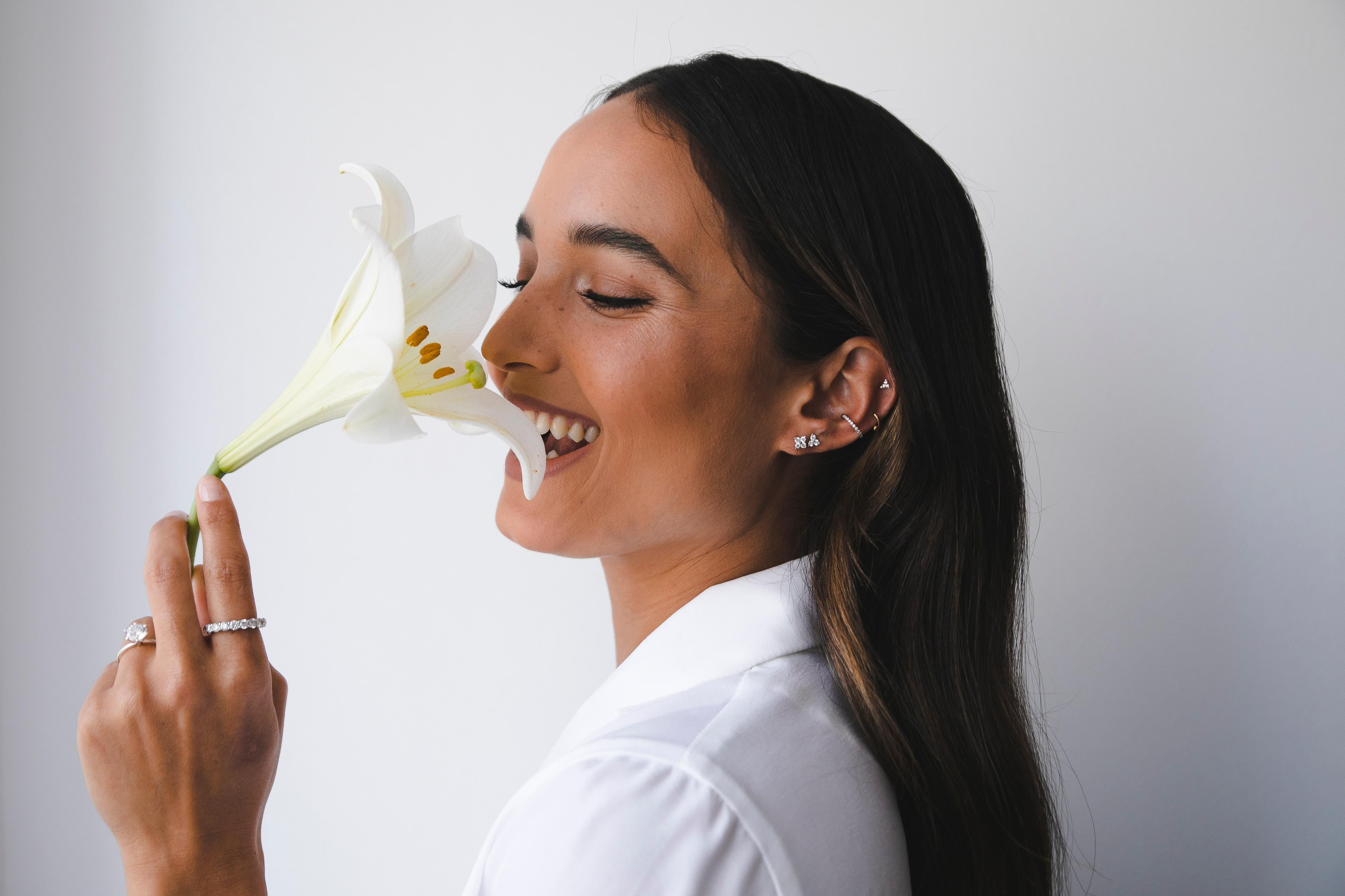 0.32 Carat Diamond Flower Petal Stud Earrings in 14K White Gold, Shlomit Rogel In New Condition For Sale In Ramatgan, IL