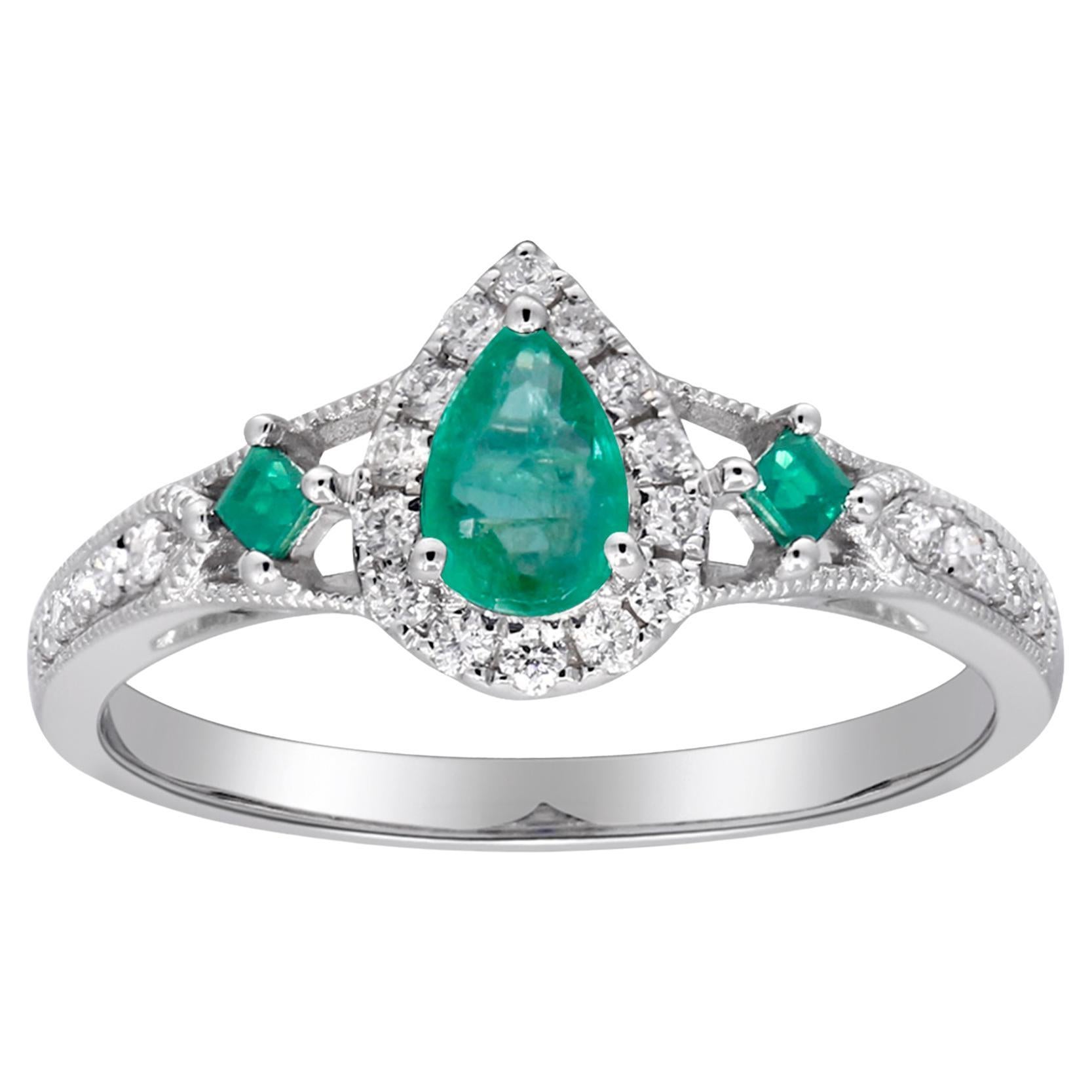 0.32 Carat Pear Cut and 0.10 Round Cut Emerald Diamond Accents 14KW Gold Ring For Sale