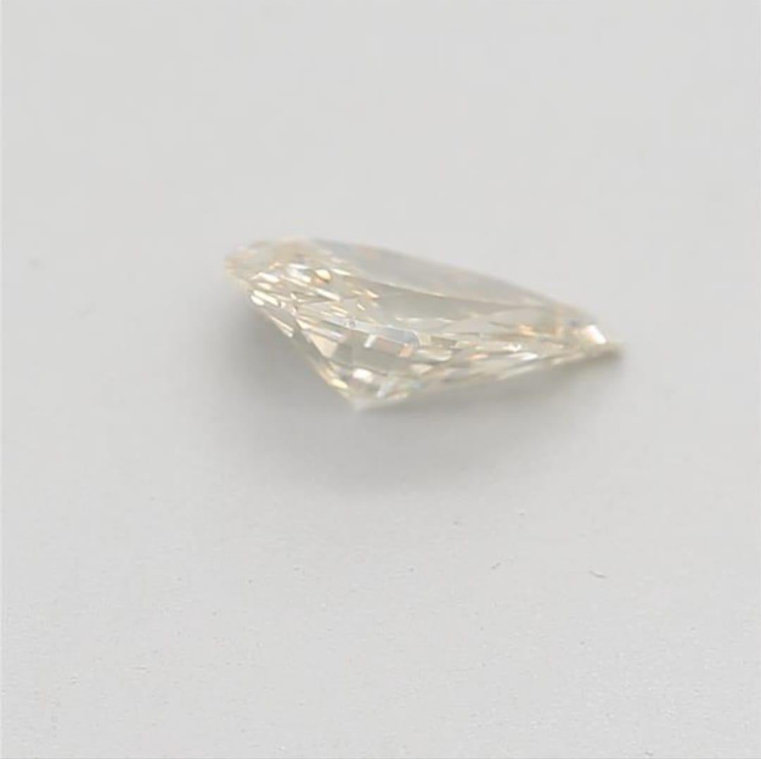 Women's or Men's 0.32 Carat Pear shape diamond VS2 Clarity GIA Certified  For Sale