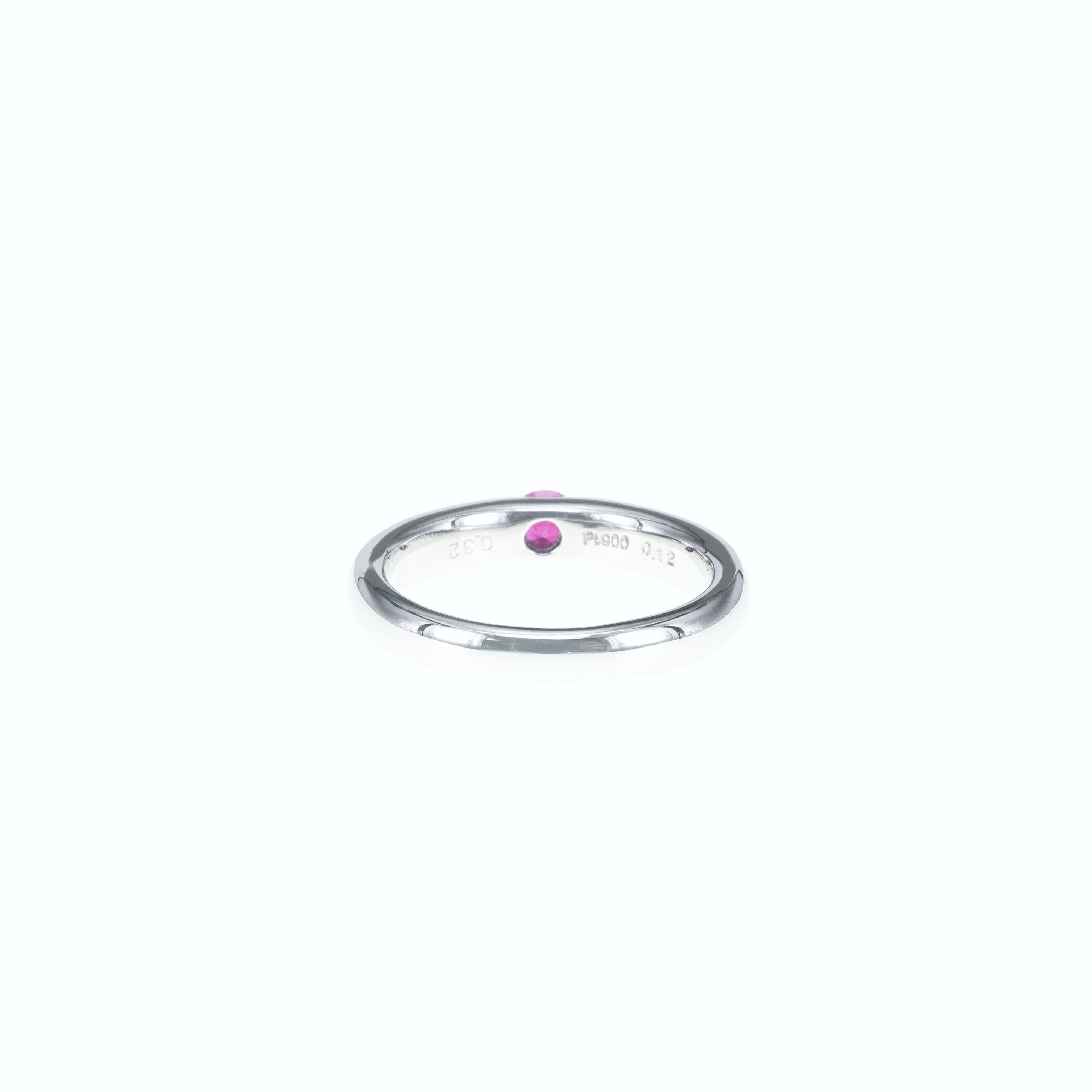 Round Cut 0.32 Carat Round Vivid Red Ruby White Diamond Solitaire Petite Ring