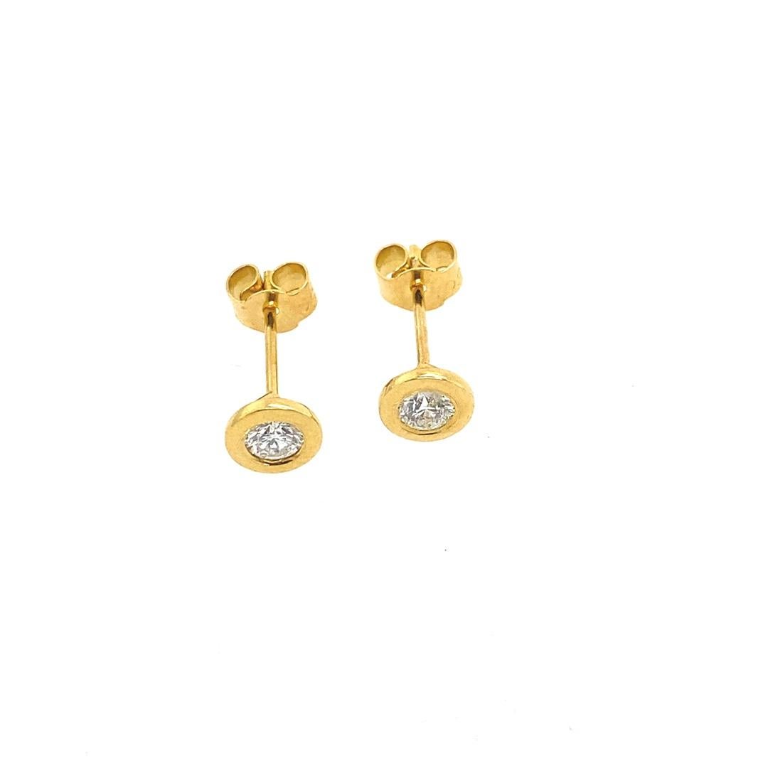 Round Cut 0.32ct Diamond Studs Earrings in Rubover Setting in 18ct Yellow Gold For Sale