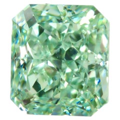 0.32ct Green Diamond - Natural Loose Fancy Intense Green Color GIA VS2 Radiant
