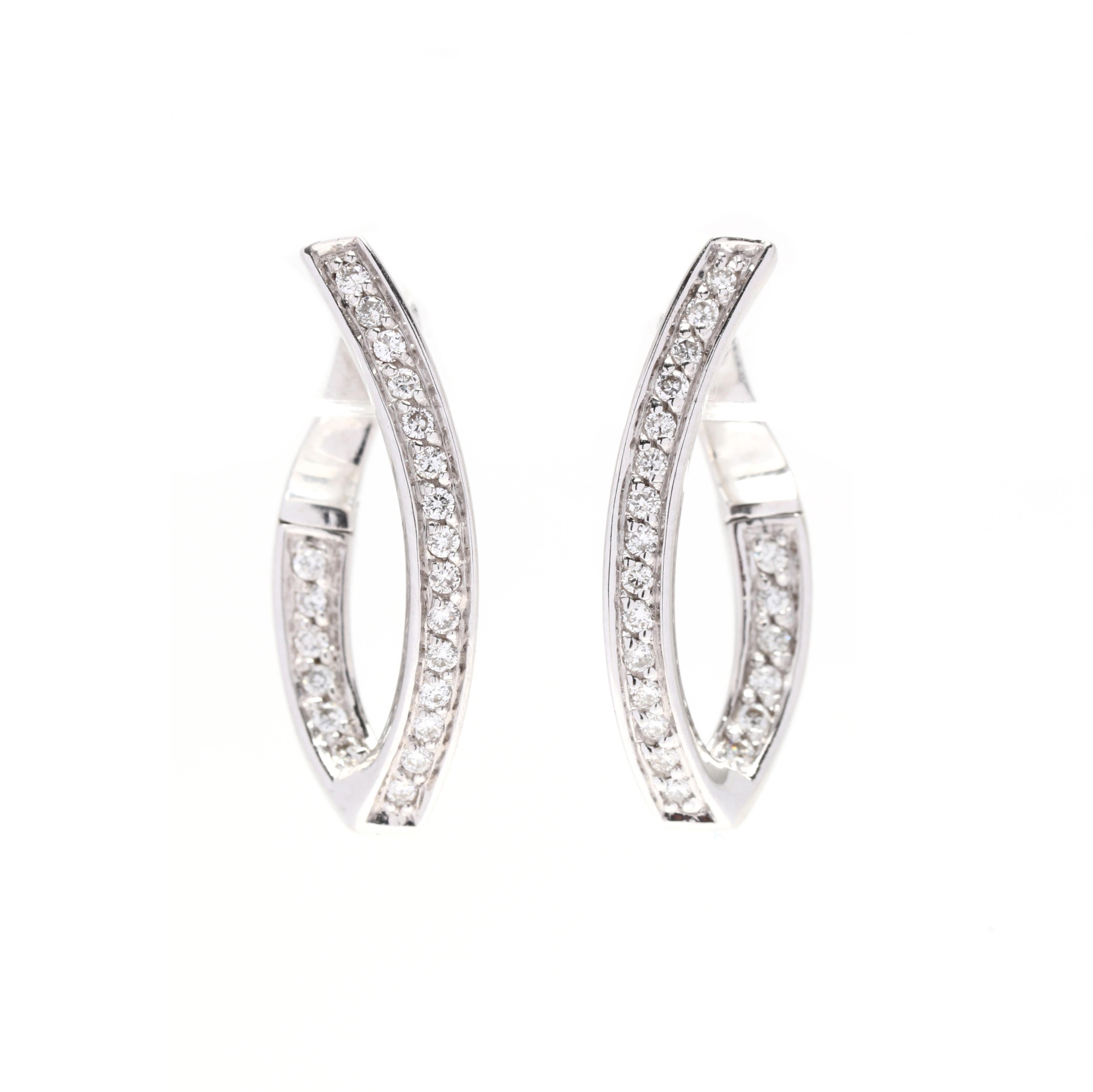 0.32ctw Diamond V Hoop Earrings, 14KT White Gold, Length 3/4 Inch, Small Diamond In Good Condition In McLeansville, NC