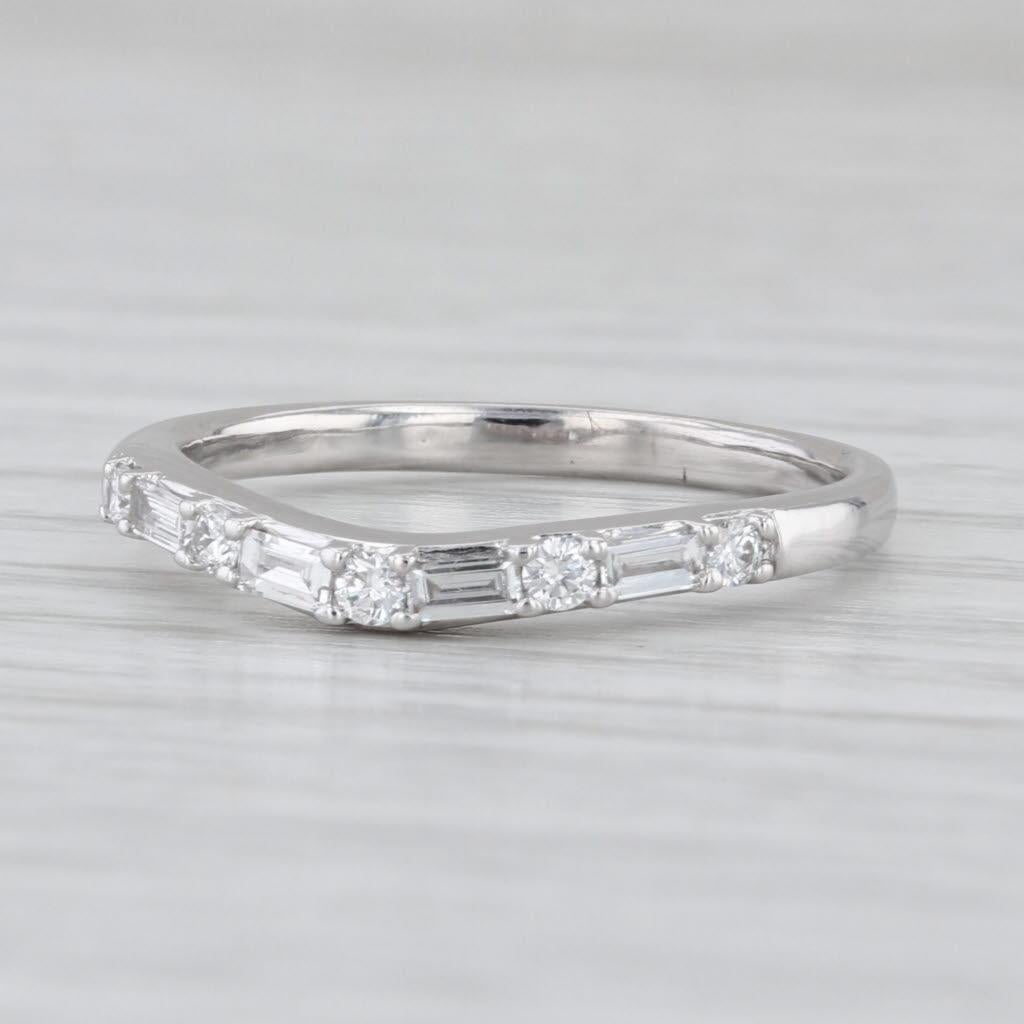 0.32ctw Diamond Wedding Band 14k White Gold Size 7.5 Stackable Anniversary Ring im Angebot 1