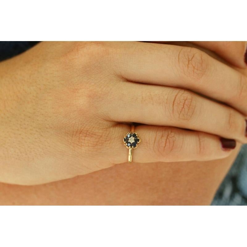 0.32tcw 14K Antique Sapphire Cocktail Ring Petite Sapphire & Diamond Gold Ring For Sale 1