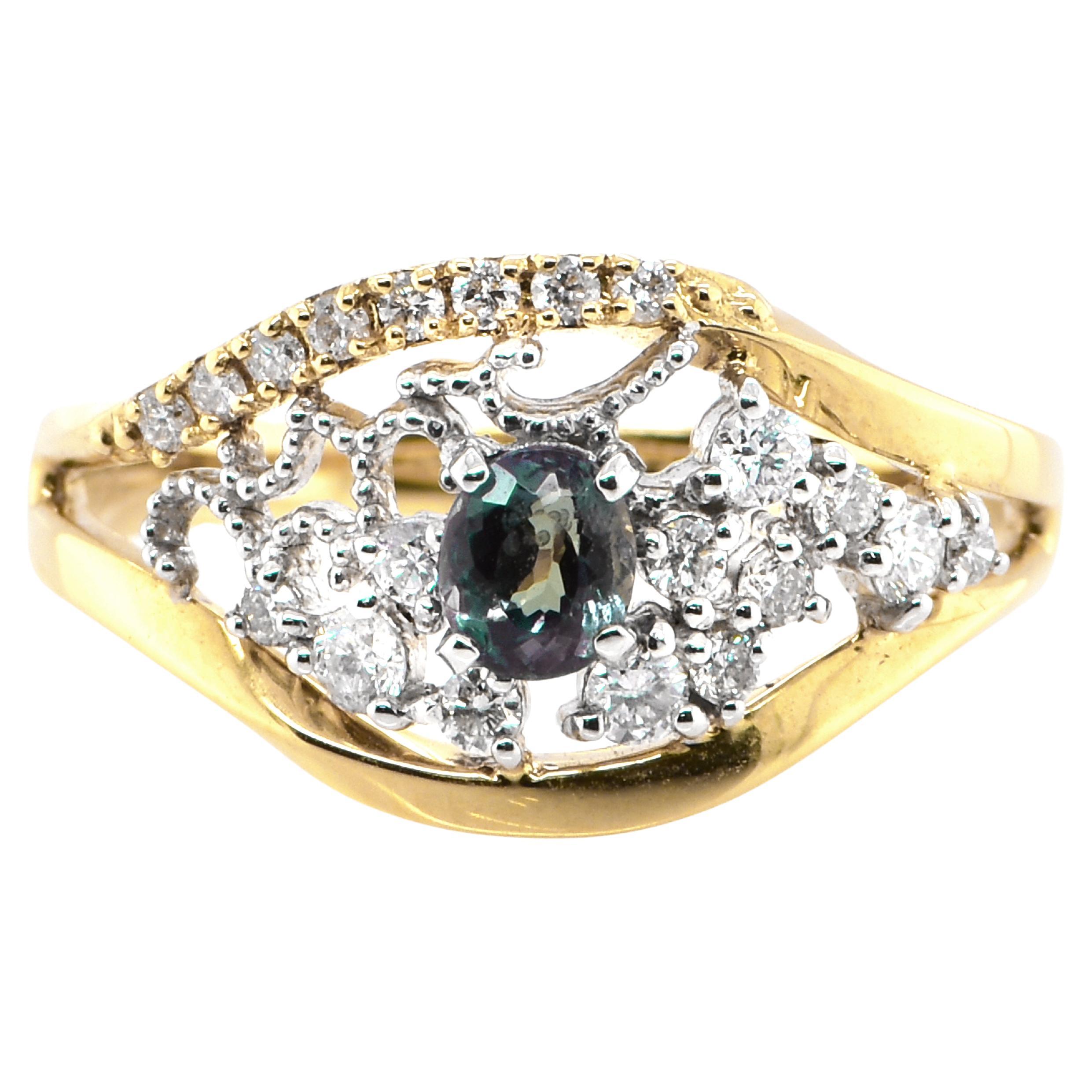 0.33 Carat Color-Changing Alexandrite and Diamond Ring set in 18K Gold/Platinum For Sale