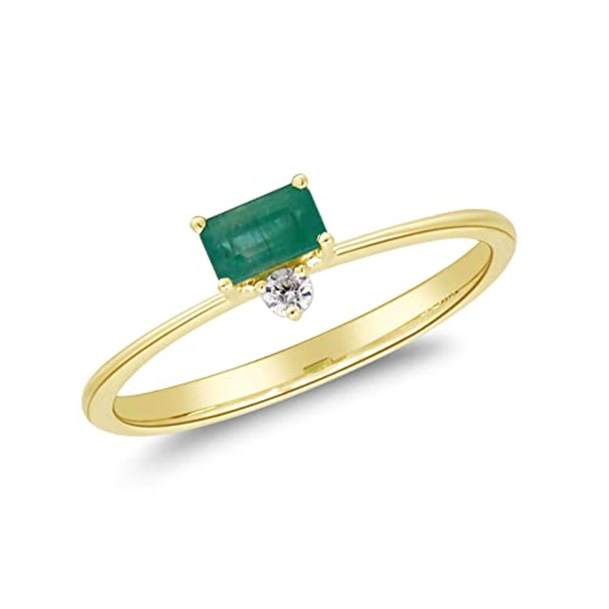 Emerald Cut 0.33 Carat Emerald-Cut Emerald with Diamond Accents 14K Yellow Gold Ring For Sale