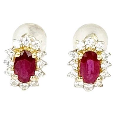 0,33 Karat Mosambik-Rubin-Diamant-Ohrringe aus 18 Karat Gelbgold im Angebot