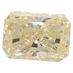 0.33 Carat Radiant shaped diamond VS1 Clarity GIA Certified