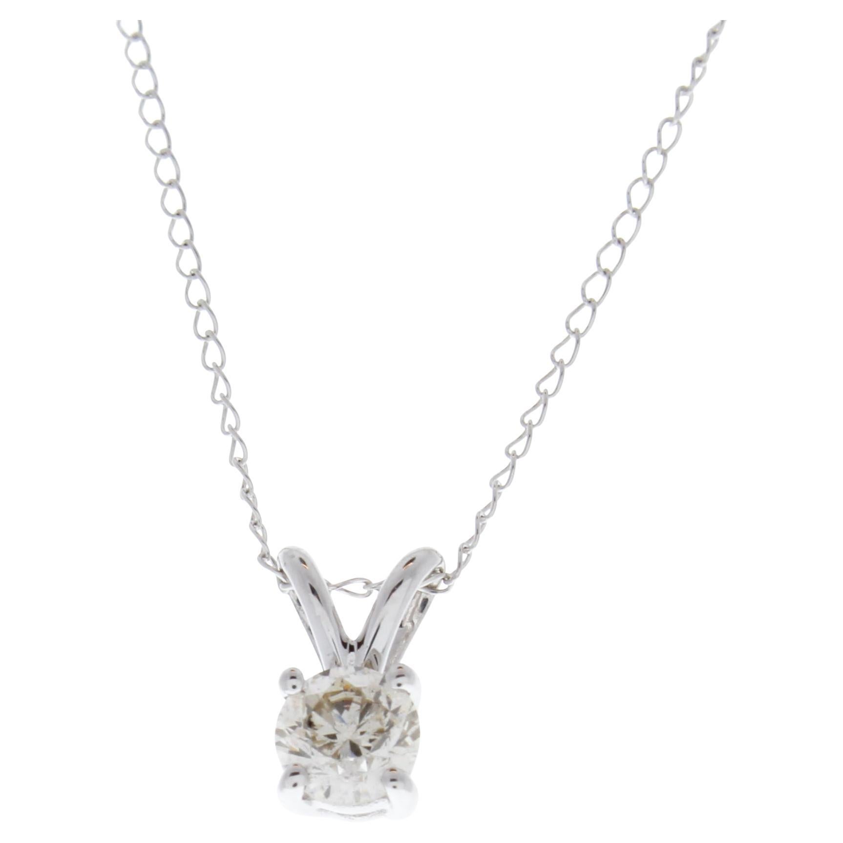 0.33 Carat Round Diamond Solitaire Pendentif 14K White Gold Timeless Elegance