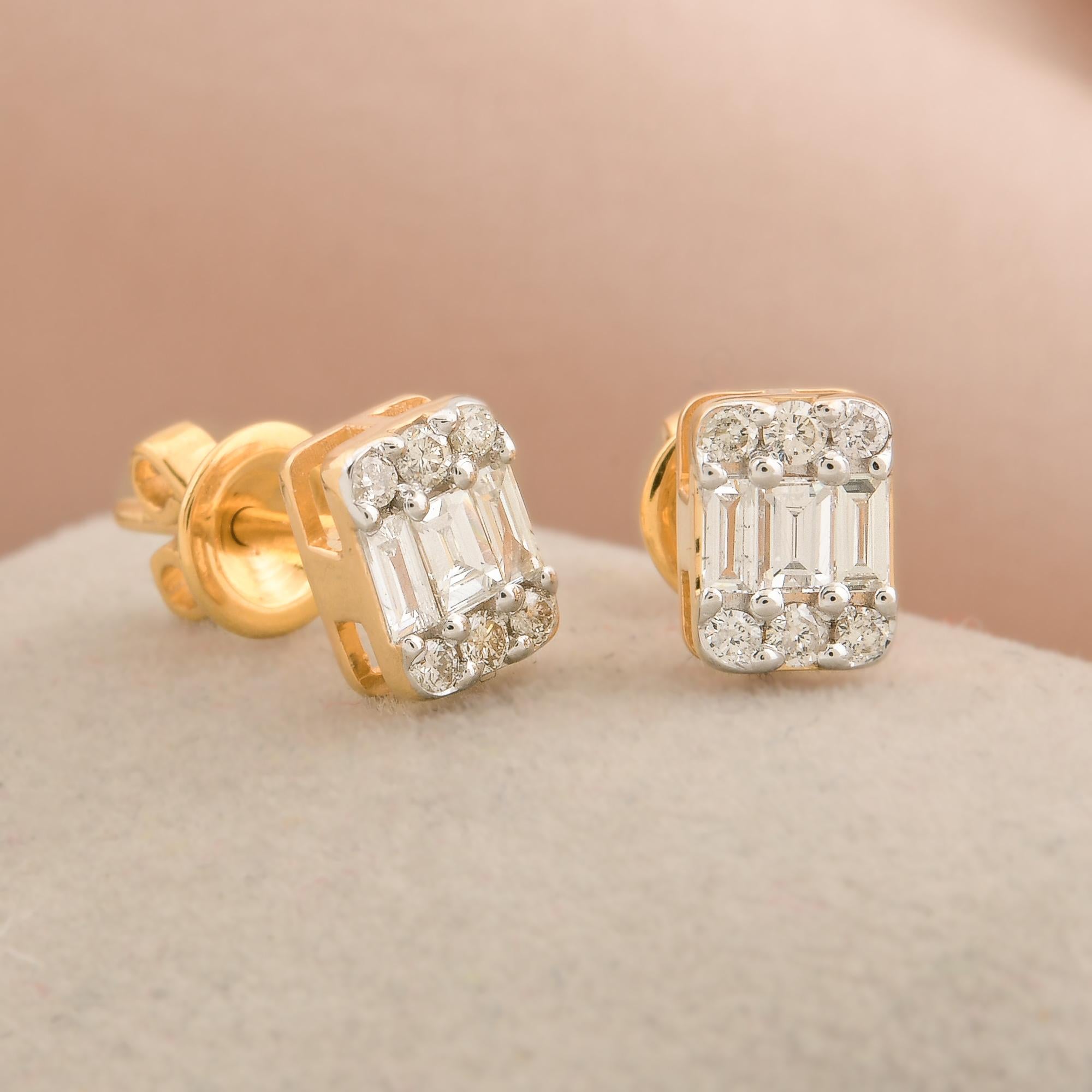 Taille baguette 0.33 Carat SI/H Baguette Round Brilliant Cut Boucles d'oreilles diamant en or jaune 10k en vente