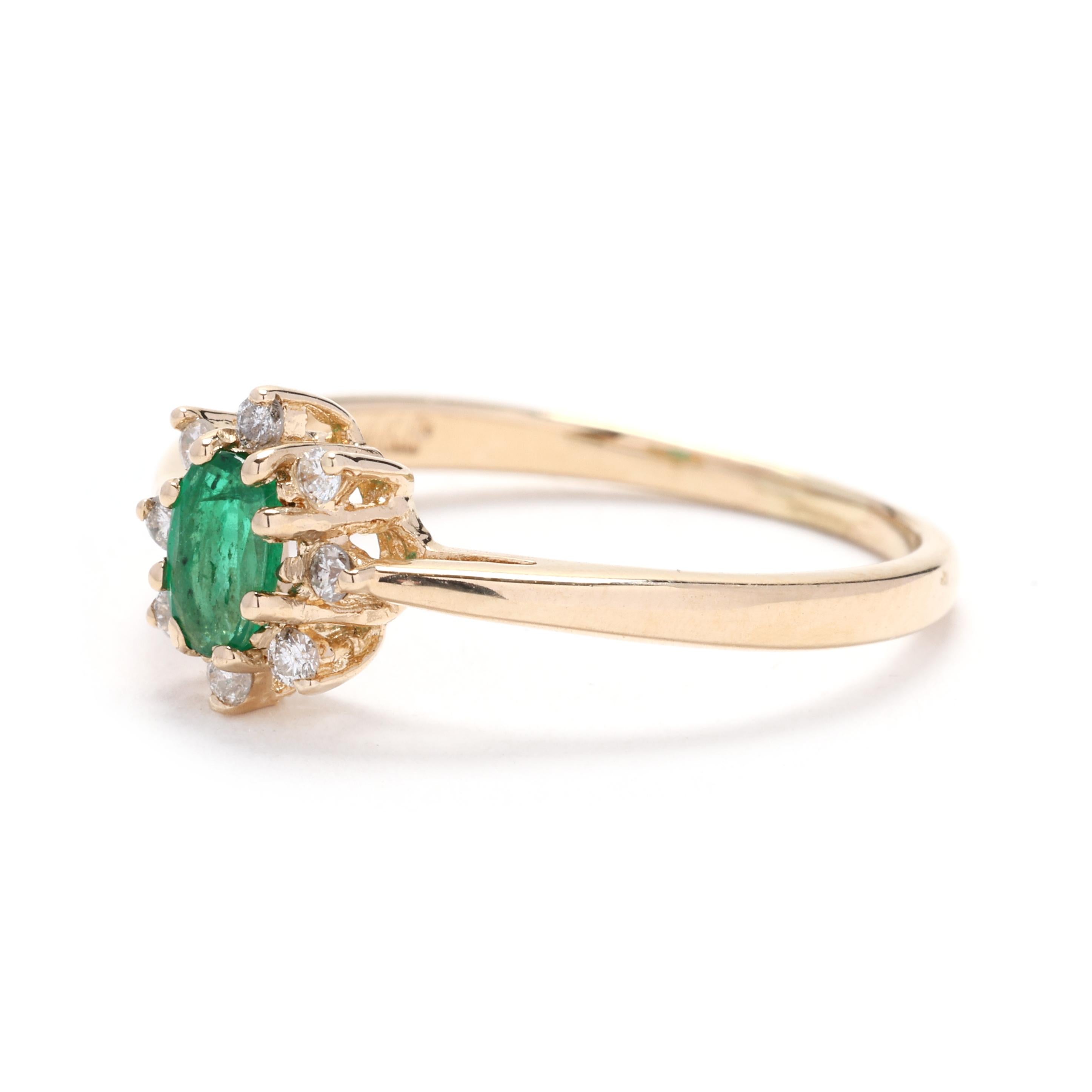 0.33 Emerald and Diamond Cluster Ring, 14k Yellow Gold, Ring Size 7, Flower In Good Condition In McLeansville, NC