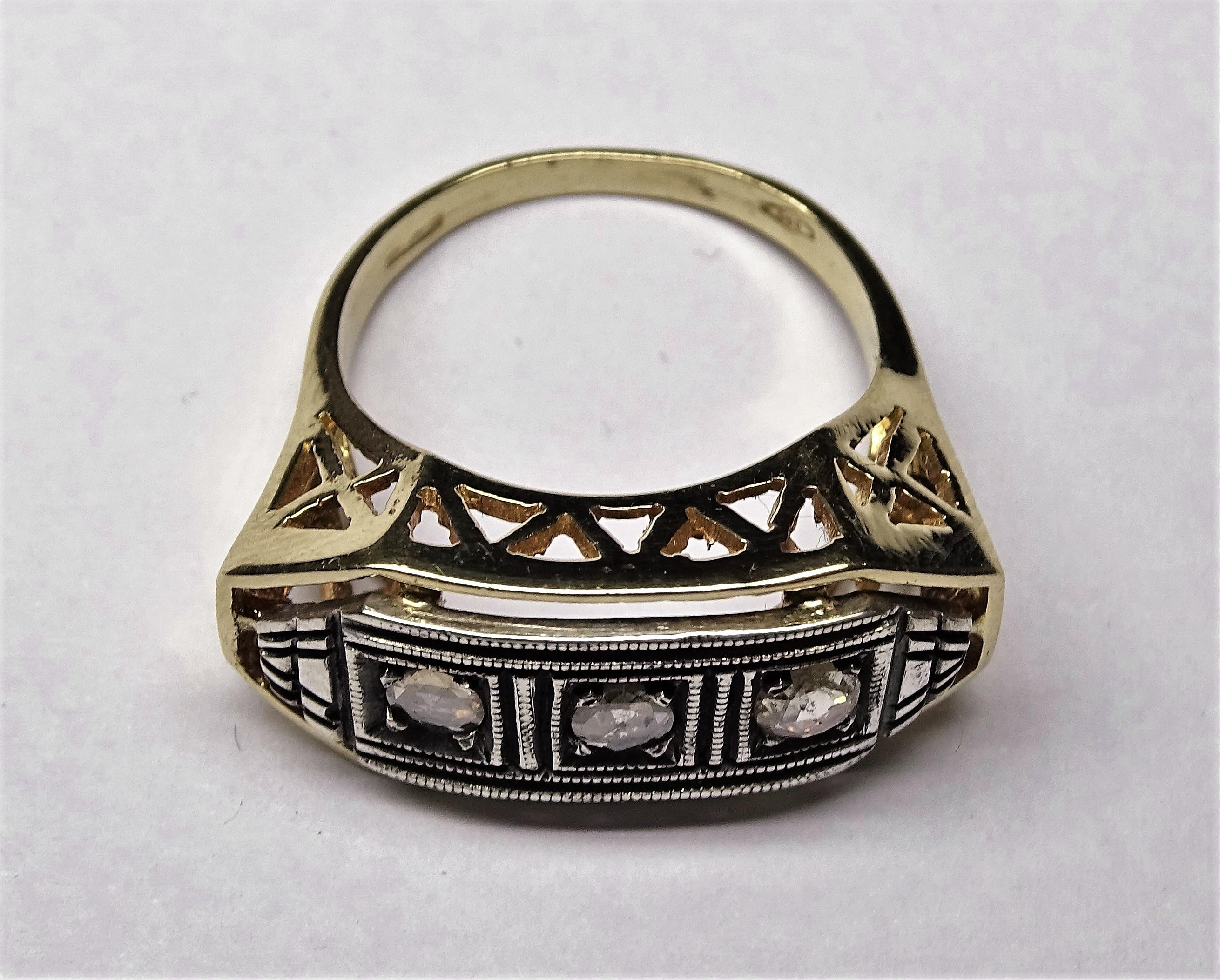 0.33 Rose Cut Diamonds 14 Karat Yellow Gold Engagement Ring For Sale 1