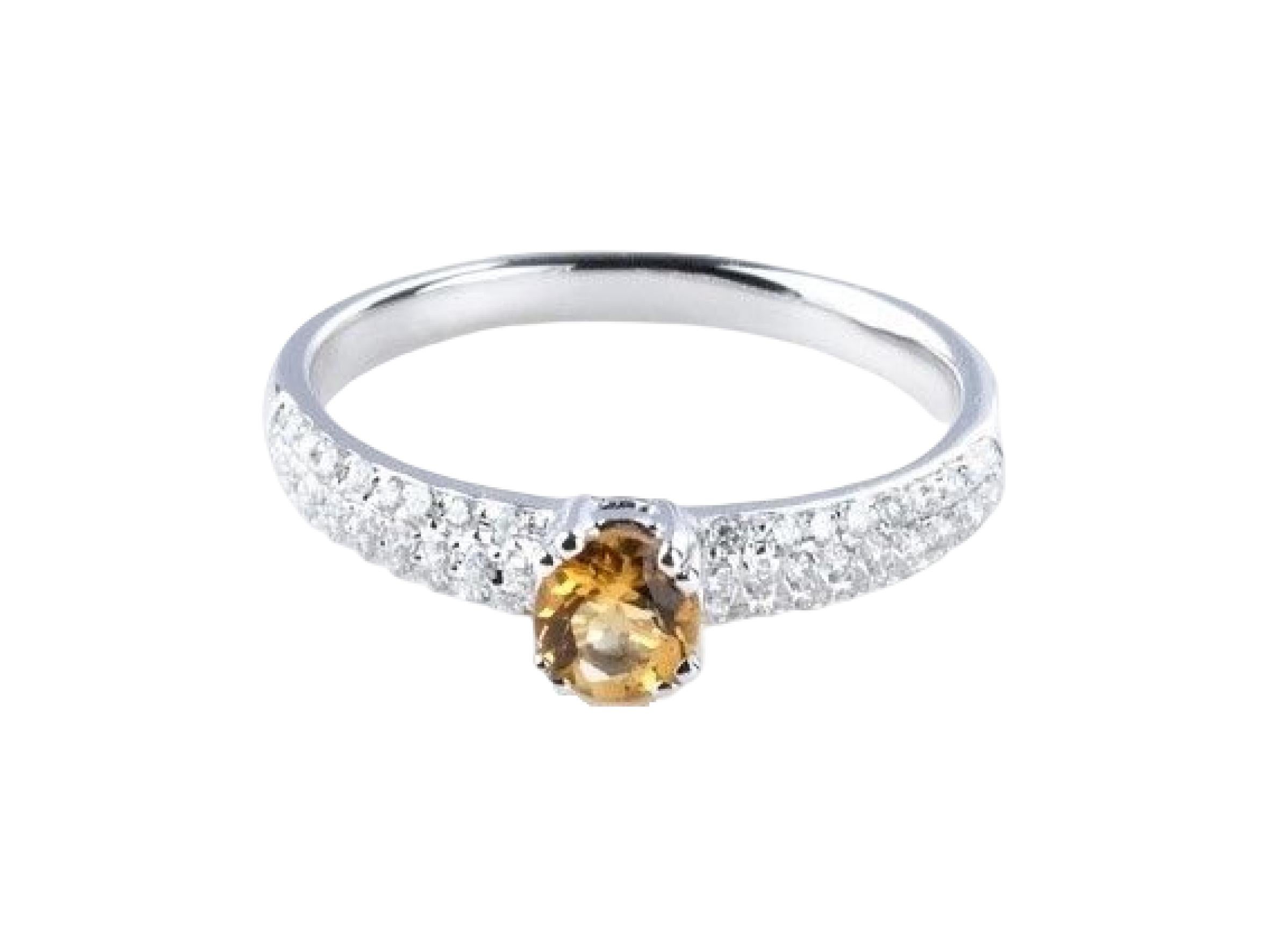 For Sale:  0.335 Carat Citrine and Diamond Ring in 14 Karat White Gold 3