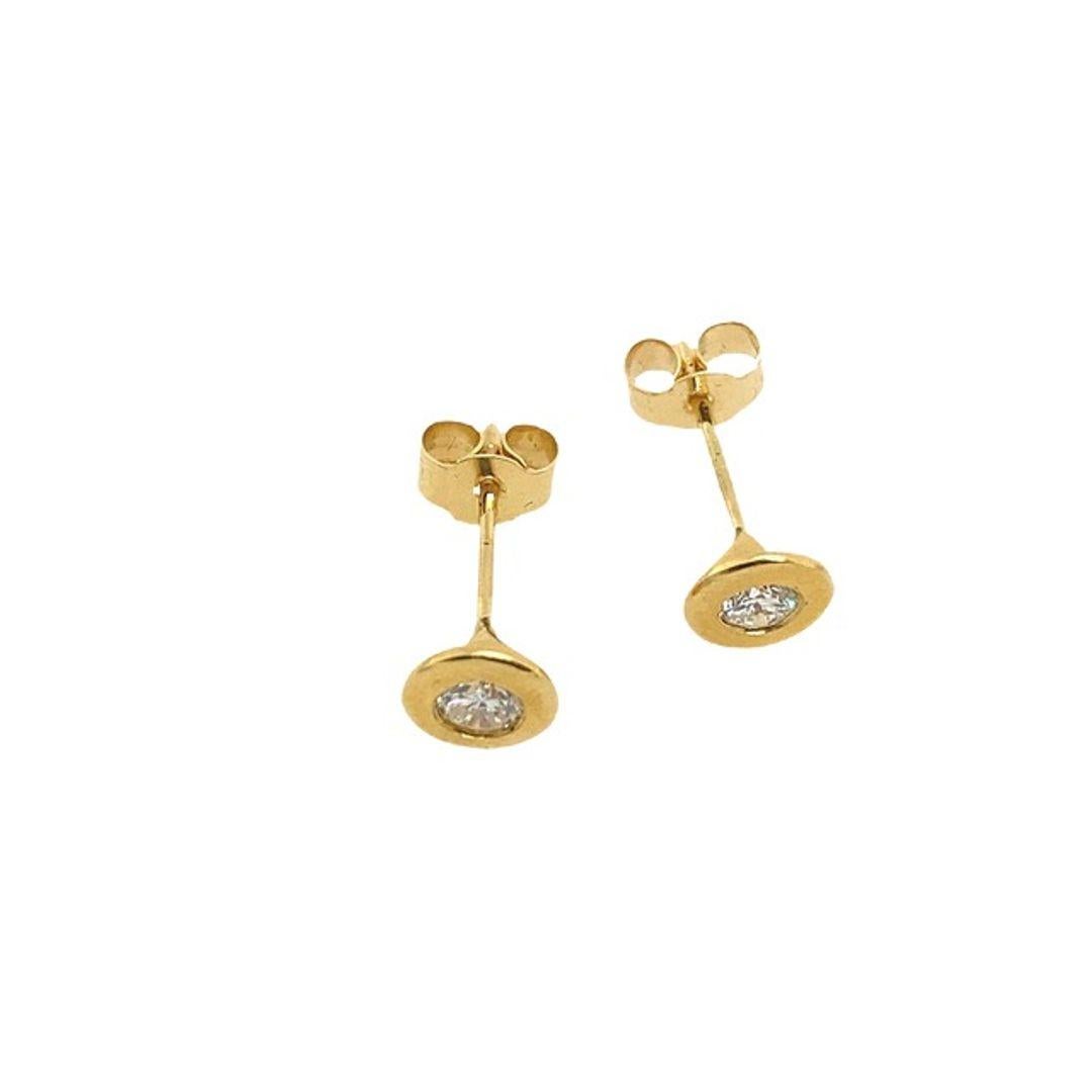 New 18ct Yellow Gold Diamond Studs Earrings, In Rubover Setting, 0.33ct of diamonds

In Rubover Setting.

Additional Information:
Total Diamond Weight: 0.33ct
Diamond Colour: G/H
Diamond Clarity: SI
Total Weight: 1.3g                                
