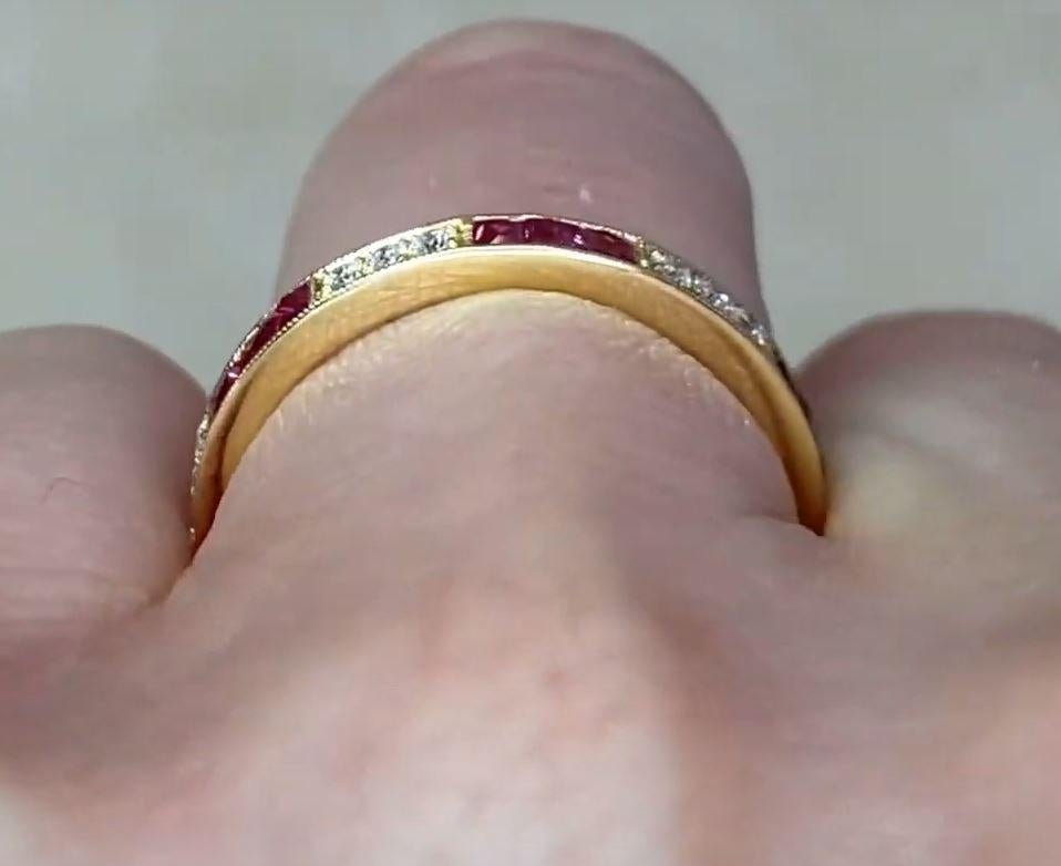 0.33ct Ruby & 0.14ct Diamond Wedding Band, 18k Yellow Gold For Sale 1