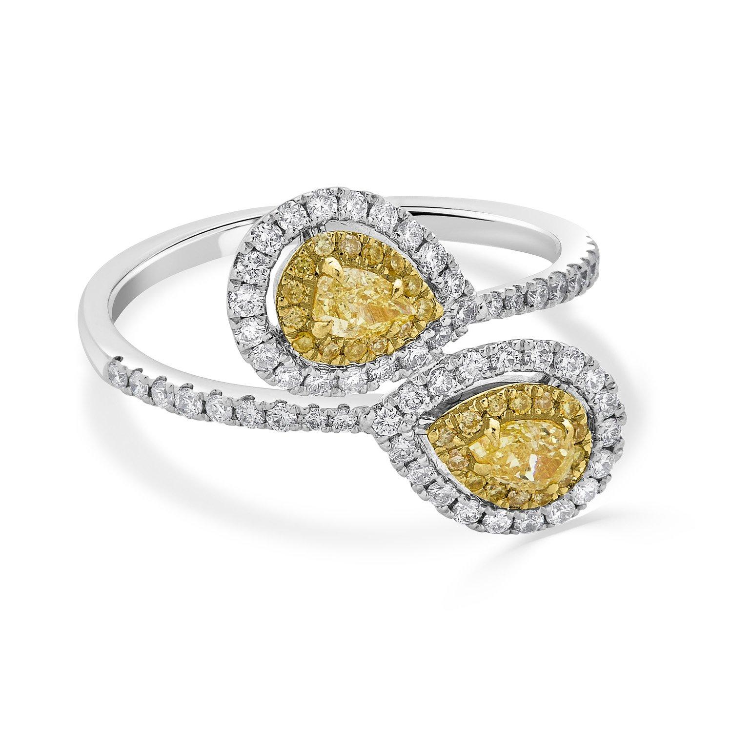 0.33ct Yellow Diamond Ring with 0.48tct Accent Diamonds Set in 18K Two Tone Gold In New Condition For Sale In New York, NY