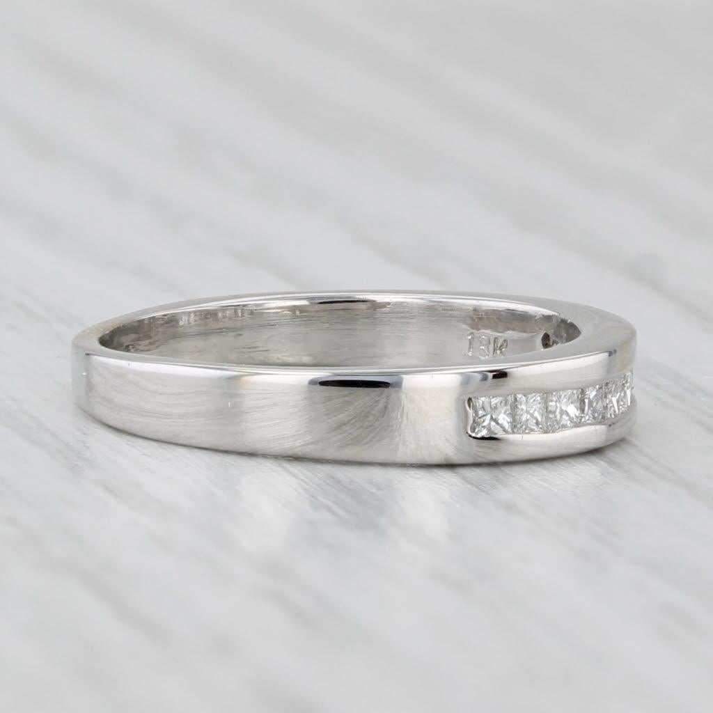 0.33ctw Channel Set Diamond Wedding Band 18k White Gold Sz 5.5 Anniversary Ring en Bueno estado para la venta en McLeansville, NC