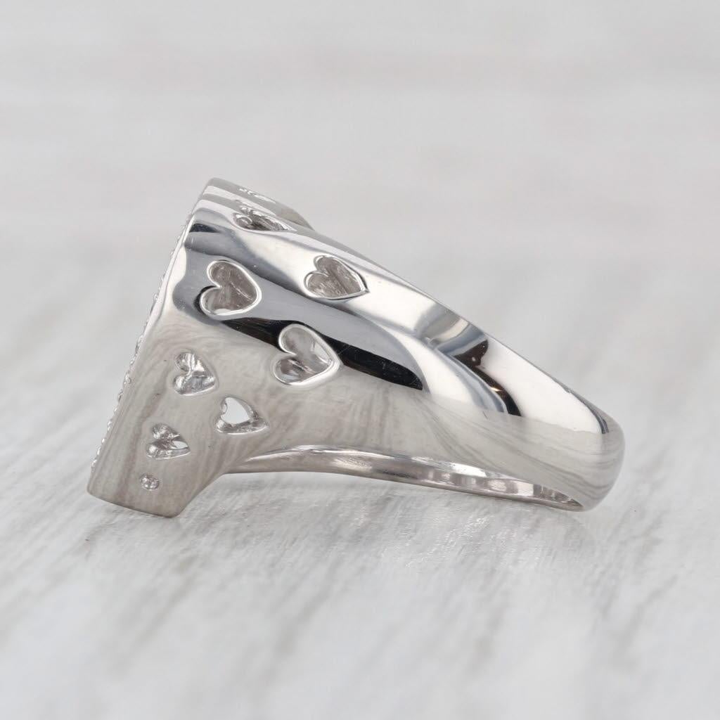 Gemstone Information:
- Natural Diamonds -
Total Carats - 0.33ctw
Cut - Round Brilliant
Color - H - I
Clarity - SI1 - I1

Metal: 900 Platinum 
Weight: 10.4 Grams 
Stamps: Pt 900
Face Height: 15 mm 
Rise Above Finger: 4.6 mm
Band / Shank Width: 4