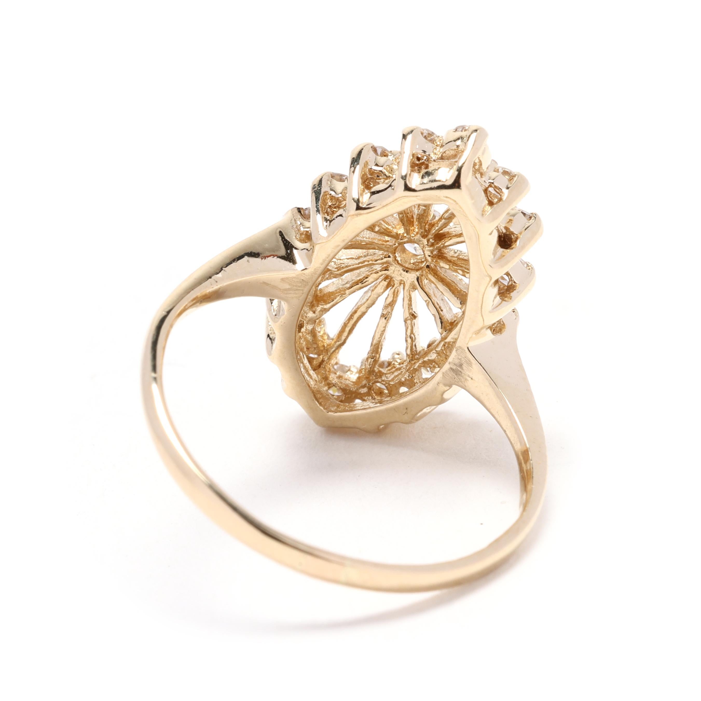 Taille ronde Bague navette en or jaune 14 carats et diamants 0,33 carat, taille de bague 5,5, grappe de diamants en vente
