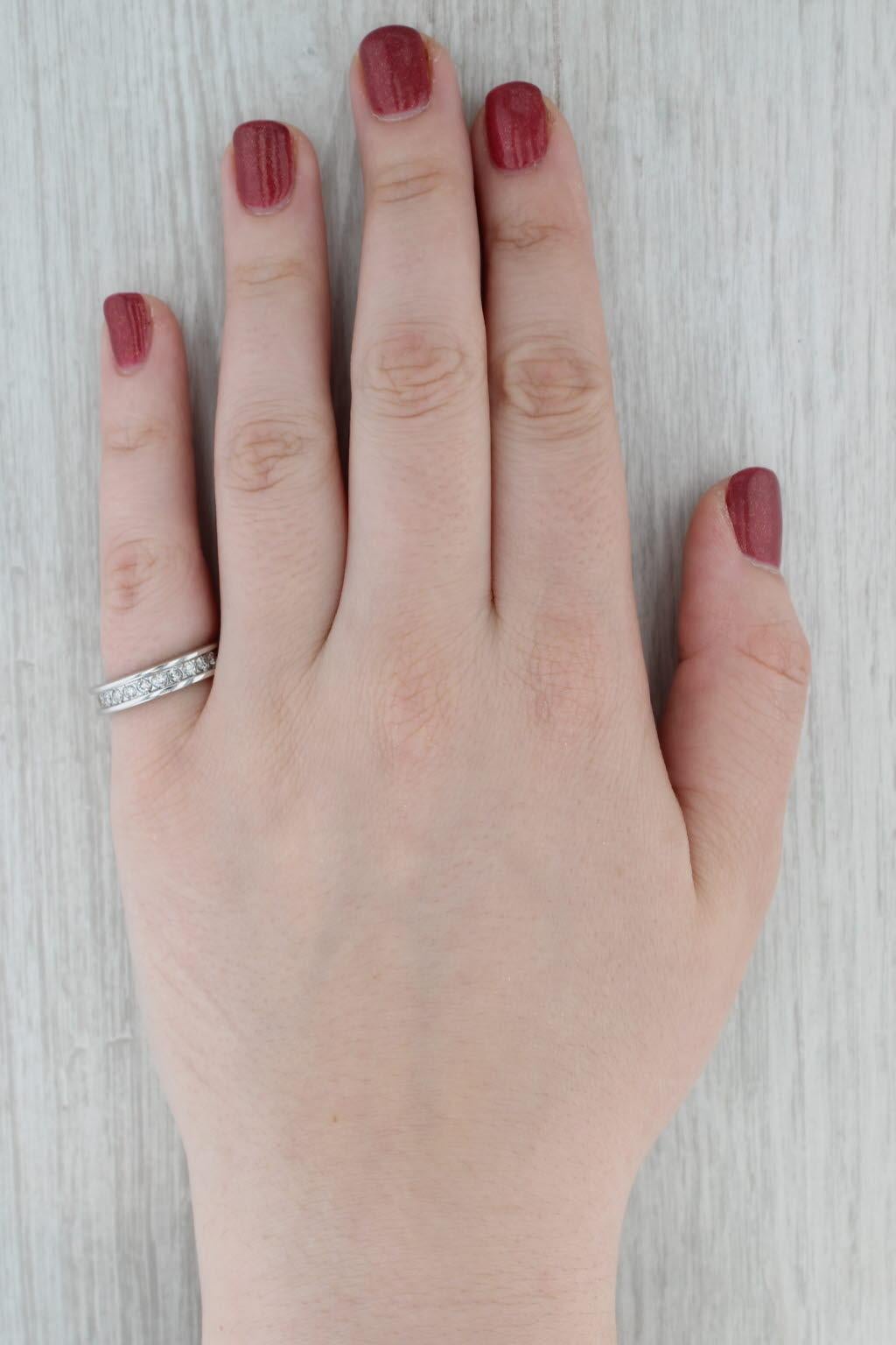 0.33ctw Diamond Wedding Band 14k White Gold Size 7 Anniversary Ring For Sale 4