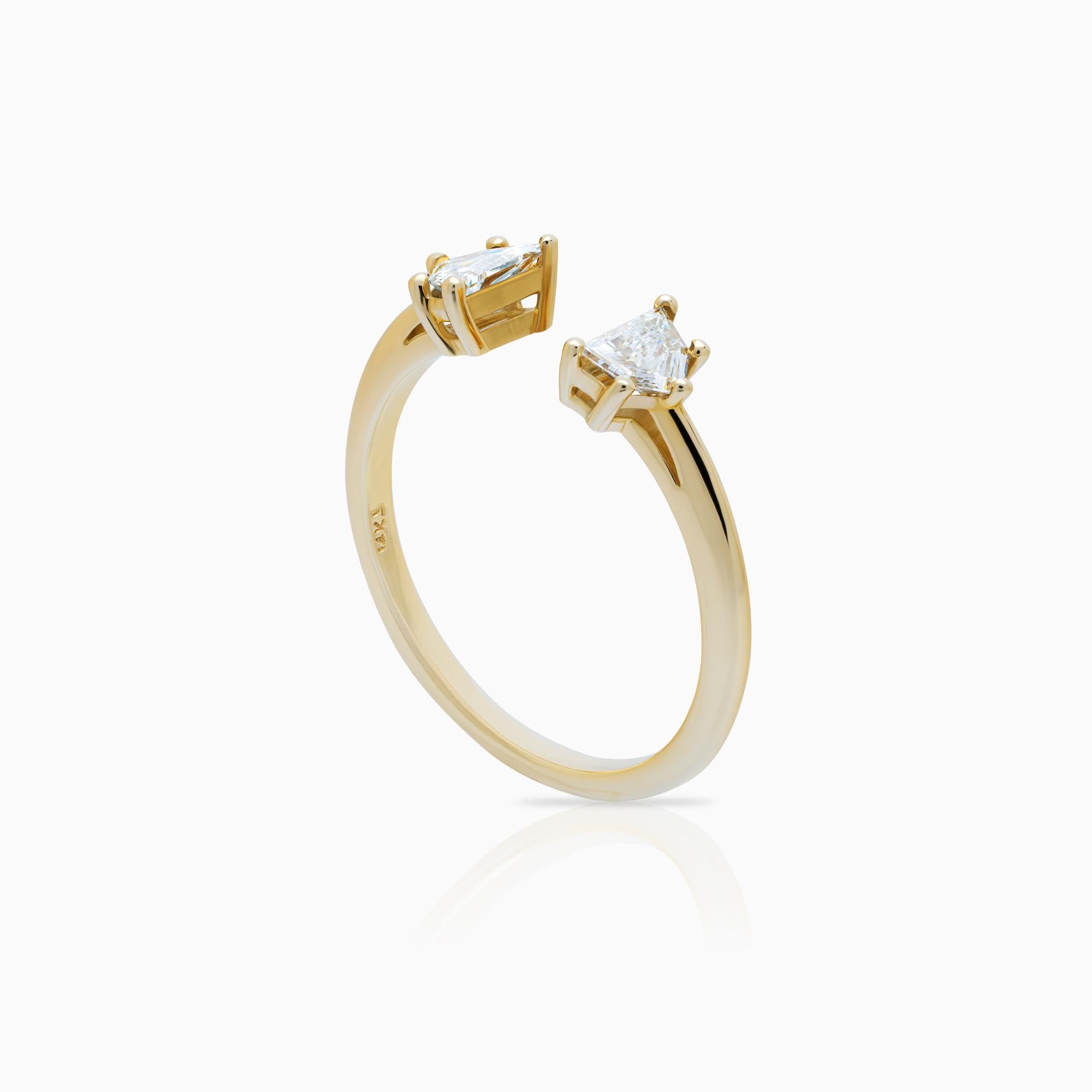 0.34 Carat Cadillac-Cut Diamond Toi et Moi Ring in 14K Yellow Gold Neuf - En vente à Warszawa, PL