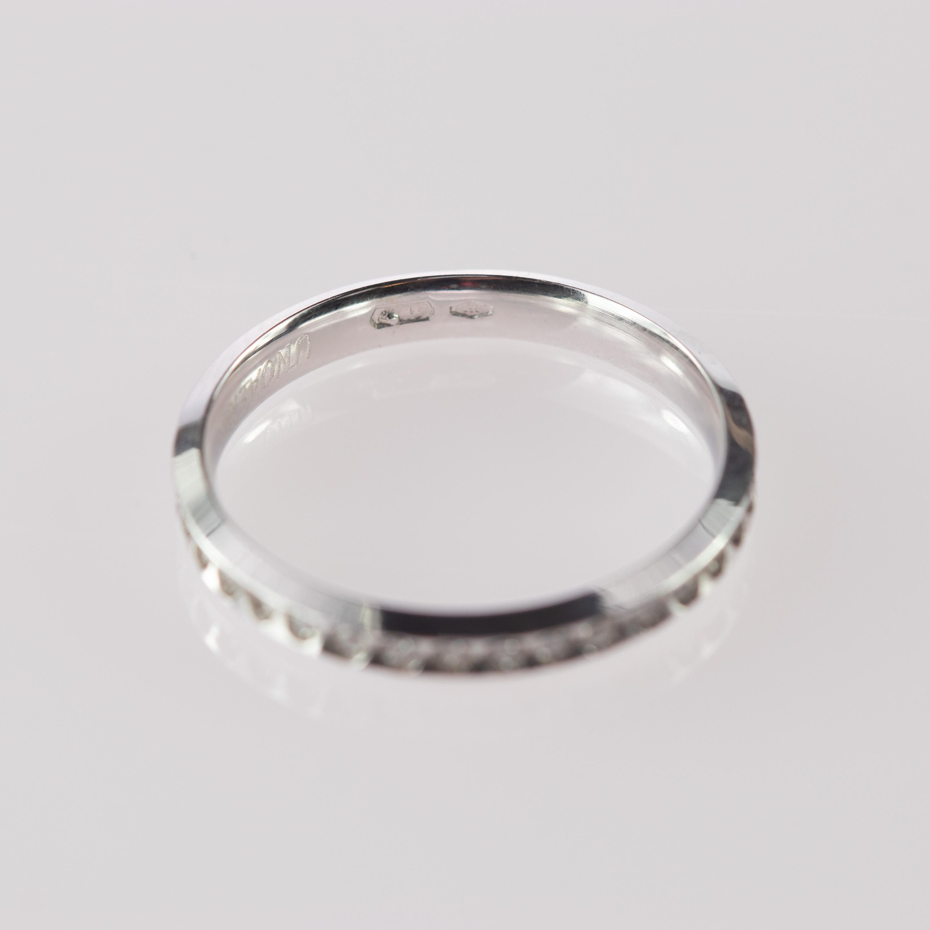 Brilliant Cut 0.34 Carat Diamond Ultra Thin Brilliant Curve 18 Karat White Gold Ring For Sale