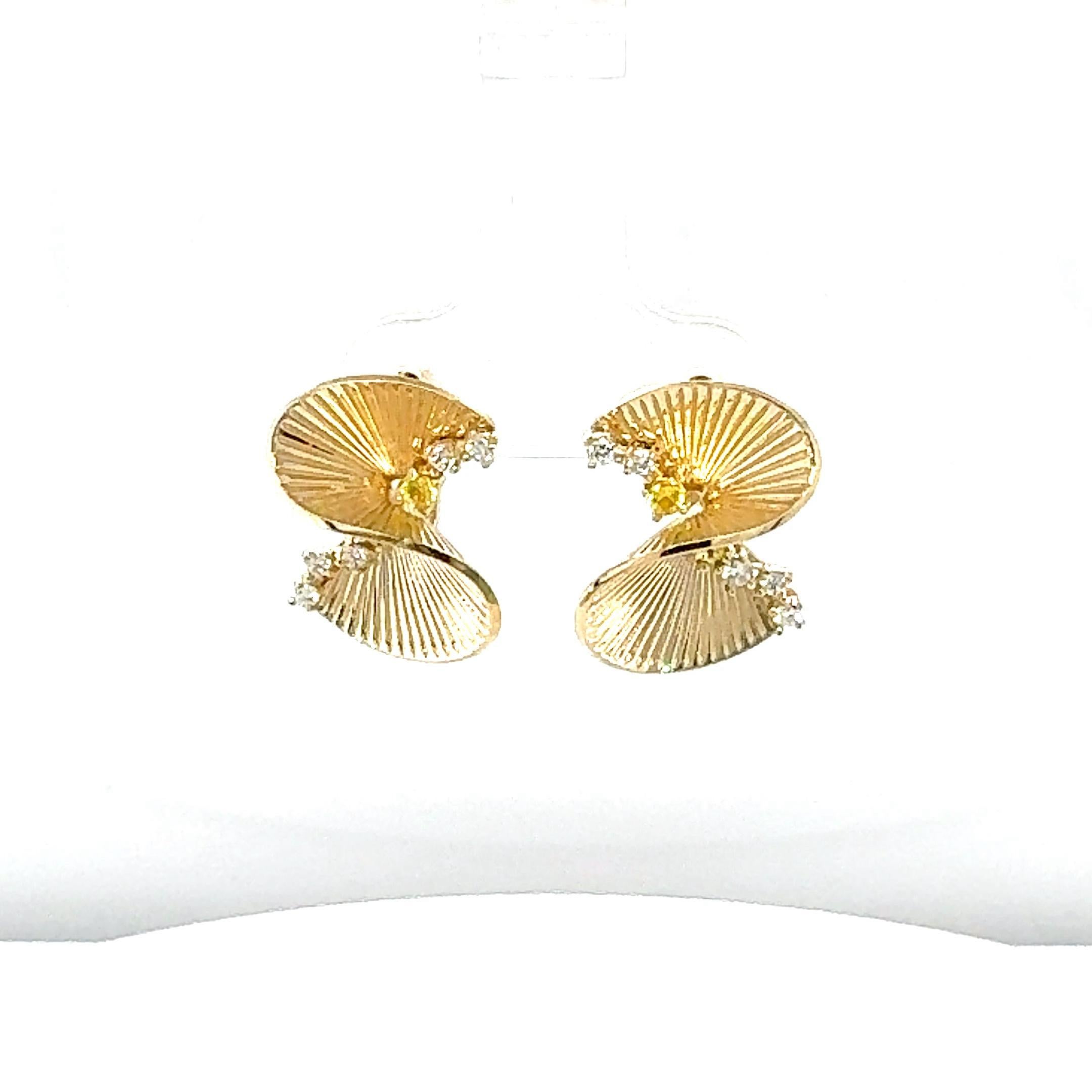 Contemporary 0.34 Carat Diamond Yellow Gold Art Deco Inspired Earrings For Sale